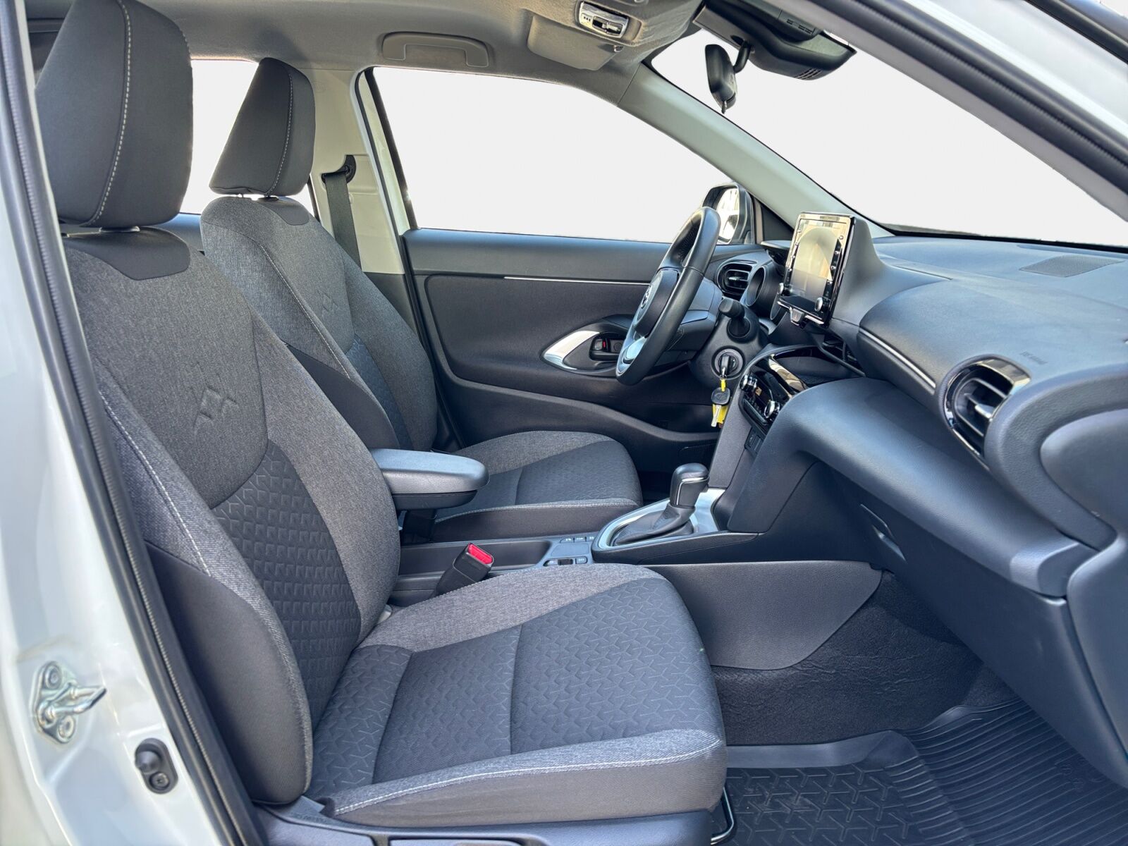 Billede af Toyota Yaris Cross 1,5 Hybrid Essential 116HK 5d Trinl. Gear