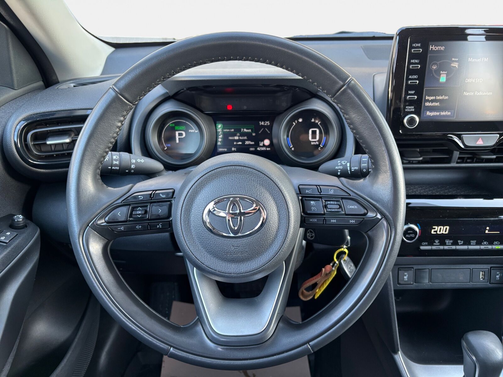 Billede af Toyota Yaris Cross 1,5 Hybrid Essential 116HK 5d Trinl. Gear