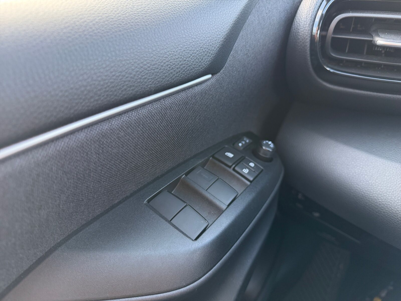 Billede af Toyota Yaris 1,5 Hybrid Style Comfort 116HK 5d Trinl. Gear