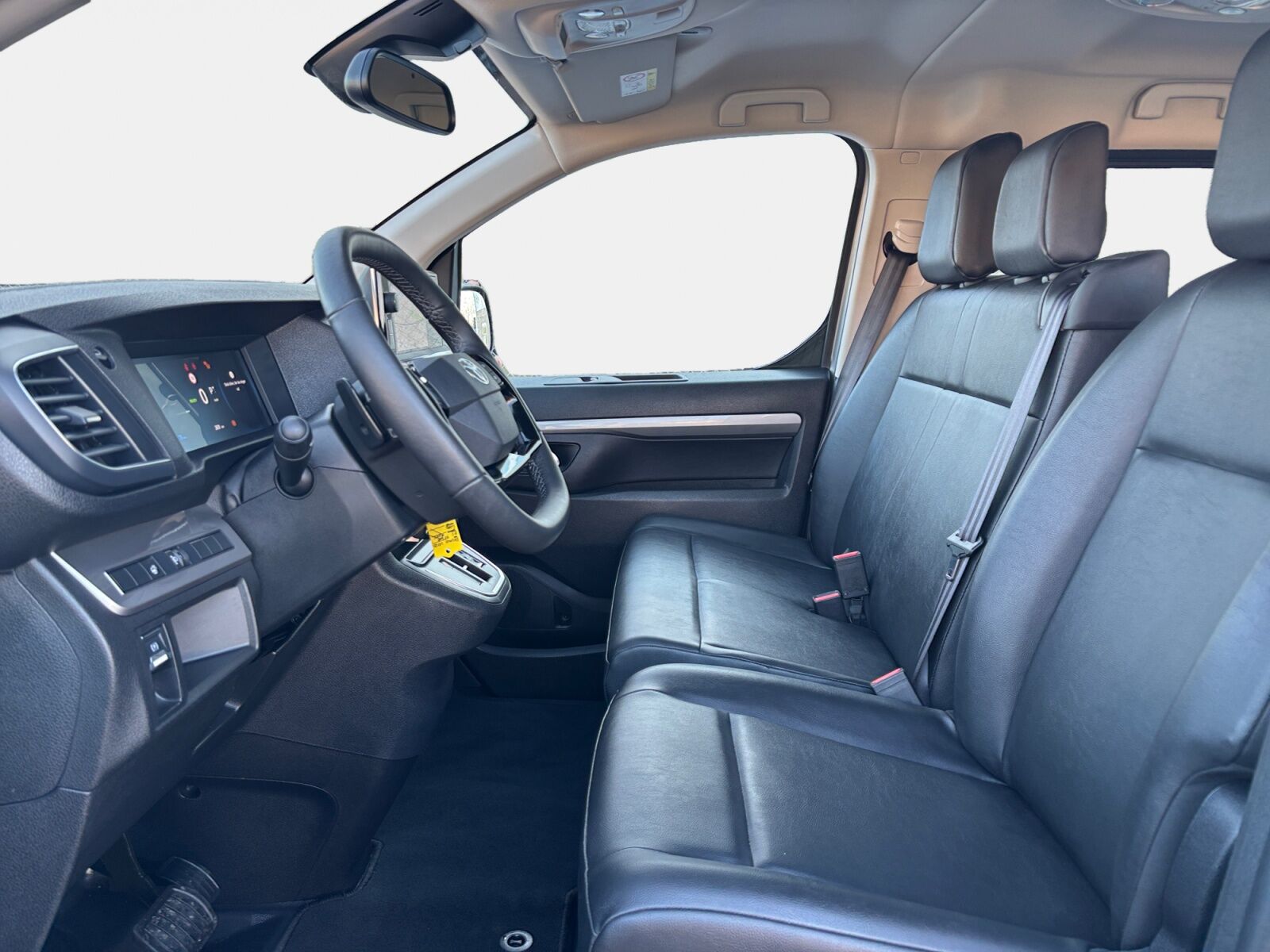 Billede af Toyota Proace Verso Electric Long EL Shuttle To skydedøre 136HK Aut.