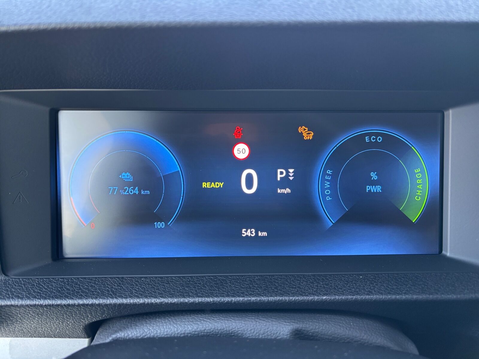 Billede af Toyota Proace Verso Electric Long EL Shuttle To skydedøre 136HK Aut.