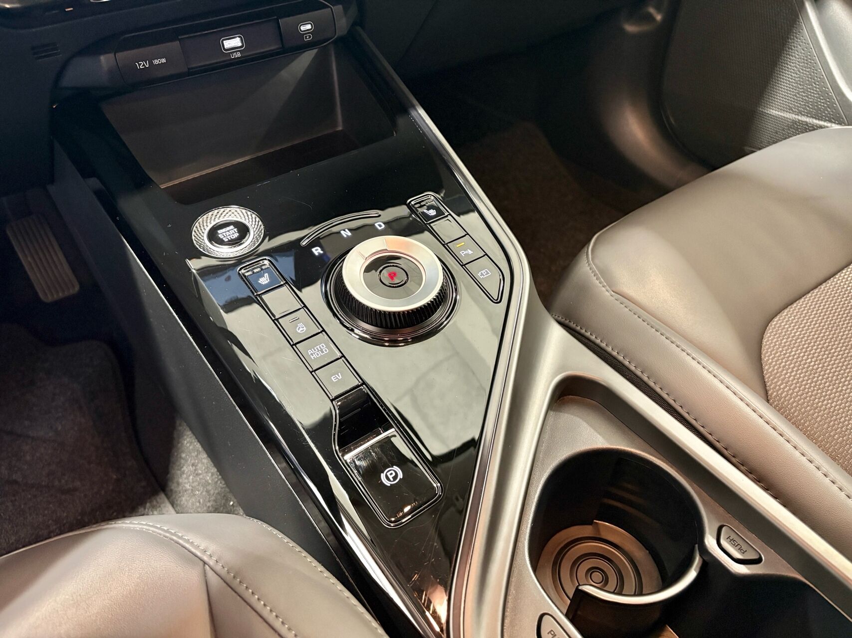 Billede af Kia Niro 1,6 GDI PHEV  Plugin-hybrid Prestige DCT 183HK 5d 6g Aut.