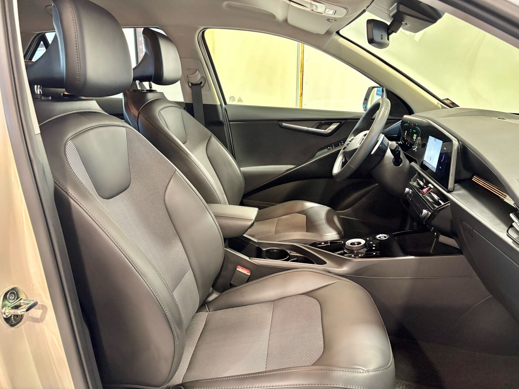 Billede af Kia Niro 1,6 GDI PHEV  Plugin-hybrid Prestige DCT 183HK 5d 6g Aut.