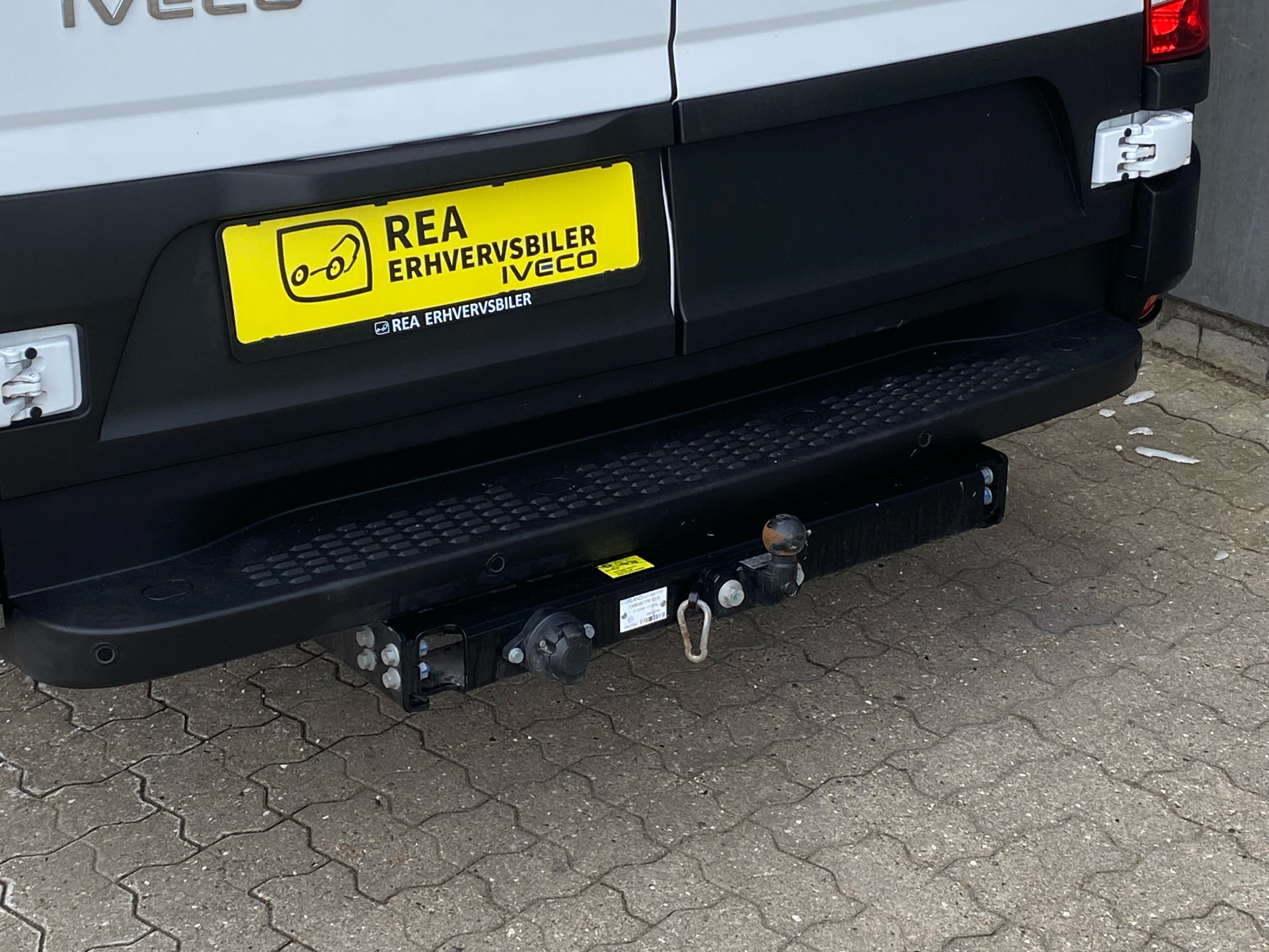 Billede af Iveco Daily 35S18 12m3 3,0 D 180HK Van 8g Aut.