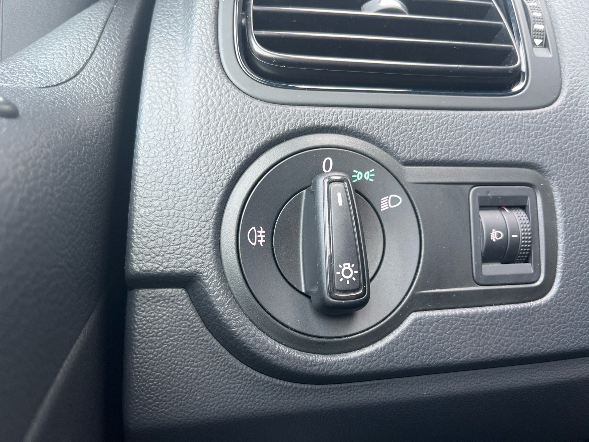 Billede af VW Polo 1,0 MPI BMT Trendline 60HK 5d