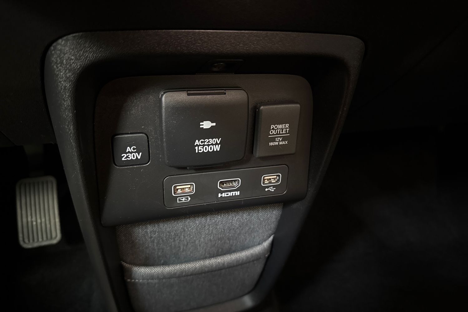 Billede af Honda e EL Advance CVT 154HK 5d Aut.