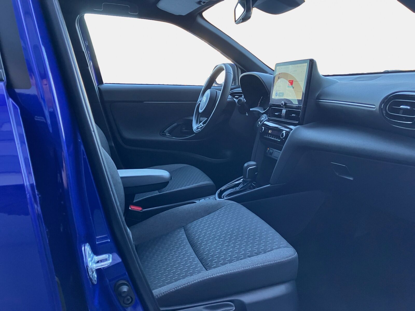 Billede af Toyota Yaris Cross 1,5 Hybrid Style Comfort 116HK 5d Trinl. Gear