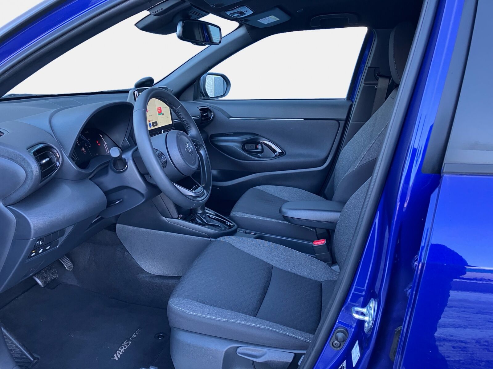 Billede af Toyota Yaris Cross 1,5 Hybrid Style Comfort 116HK 5d Trinl. Gear