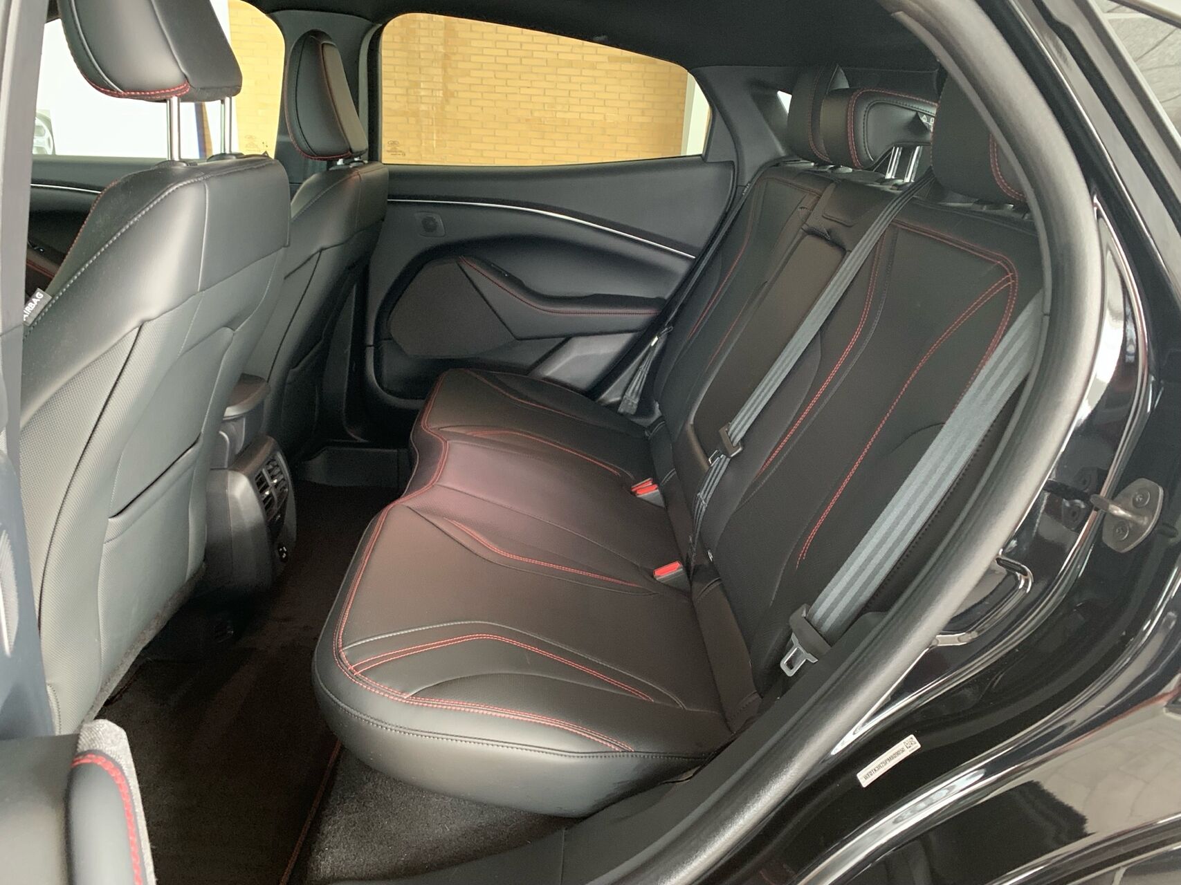 Billede af Ford Mustang Mach-E EL UR Premium 294HK 5d Aut.