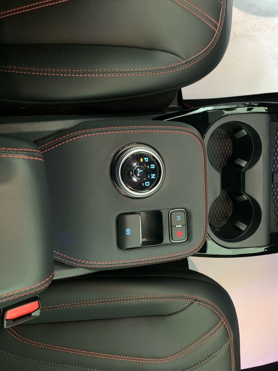 Billede af Ford Mustang Mach-E EL UR Premium 294HK 5d Aut.