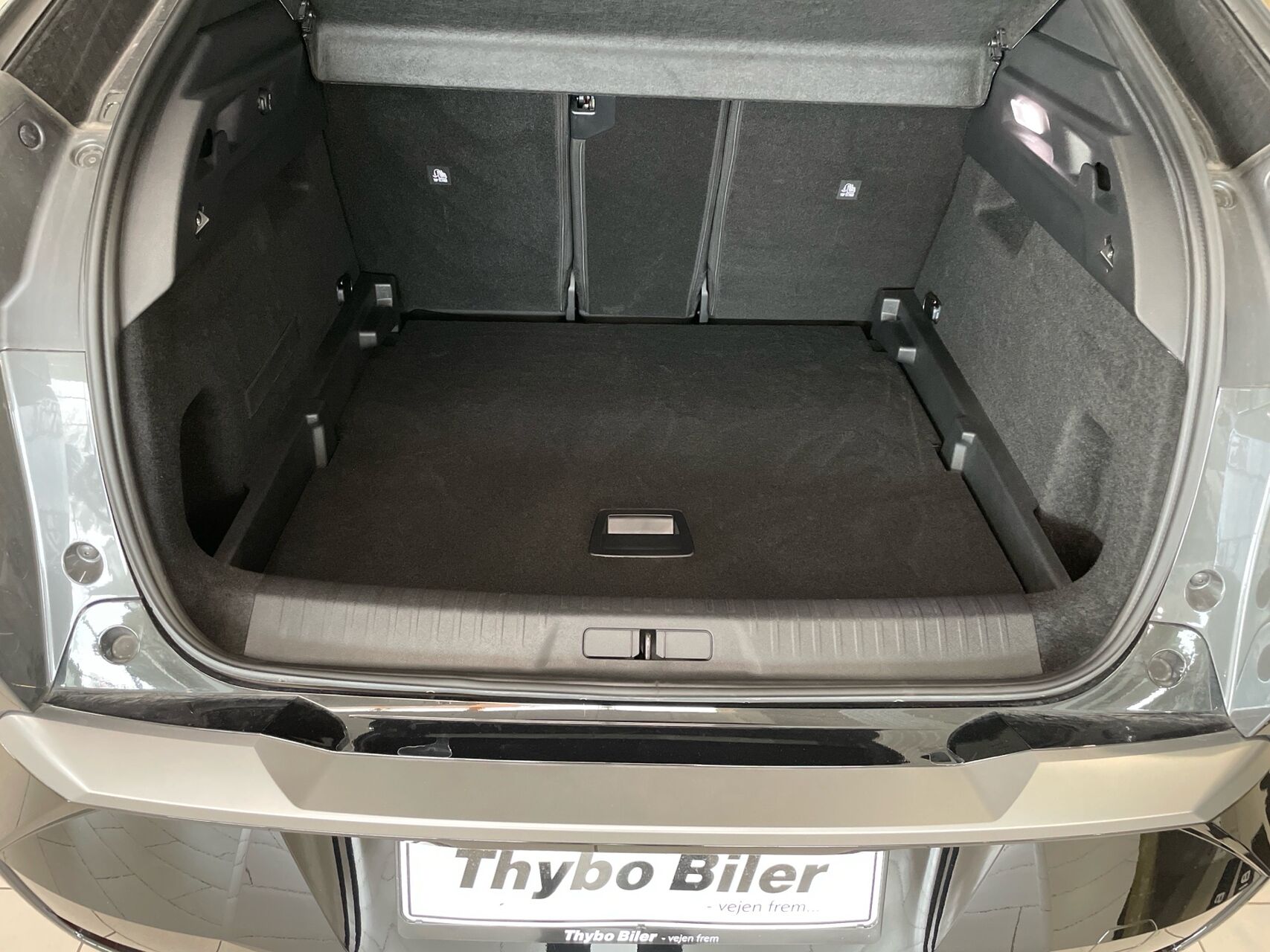 Billede af Peugeot e-3008 EL GT Pack 210HK 5d Aut.