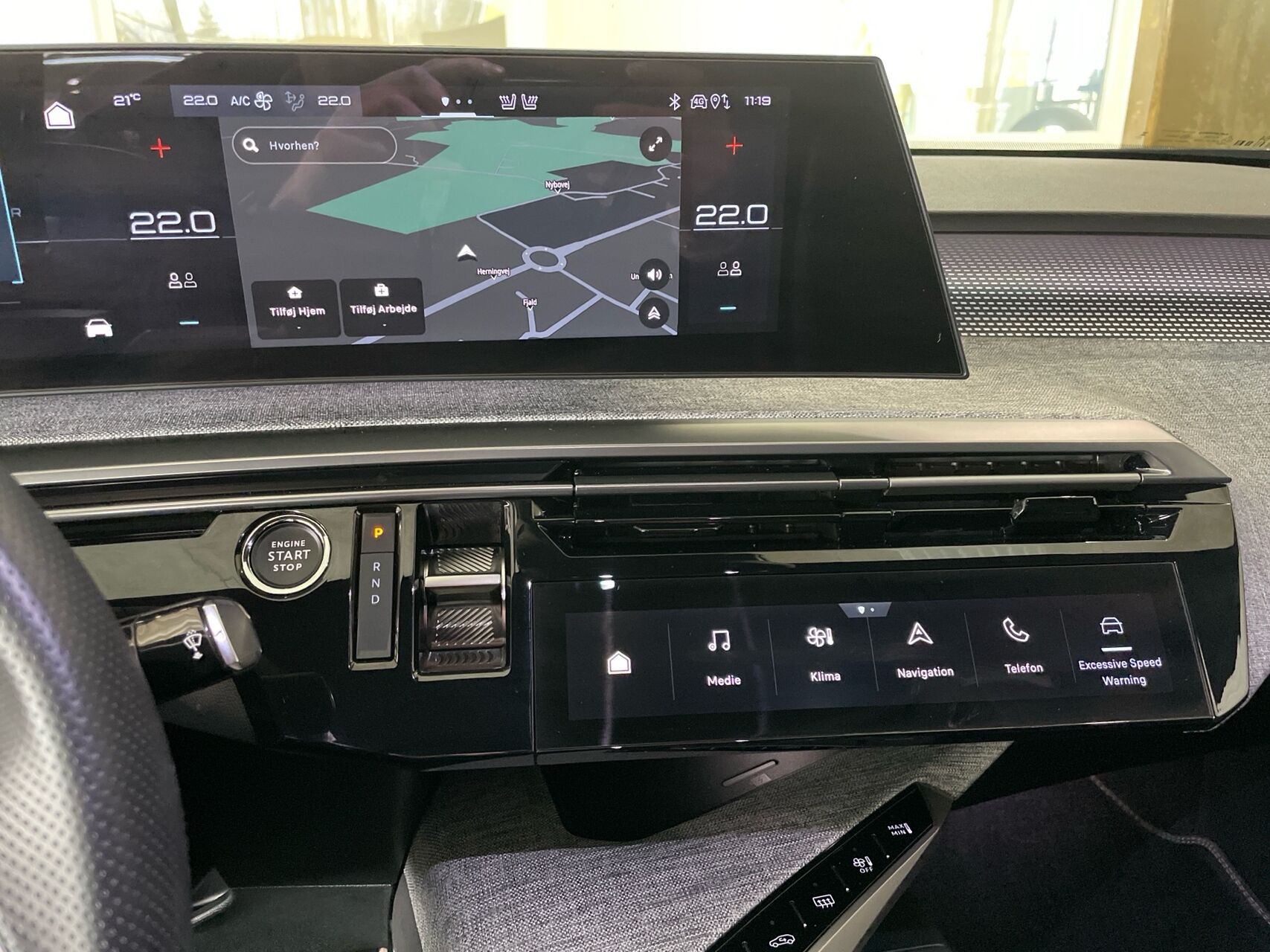 Billede af Peugeot e-3008 EL GT Pack 210HK 5d Aut.