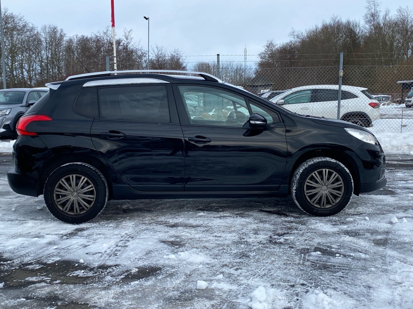 Billede af Peugeot 2008 1,2 VTi Active 82HK