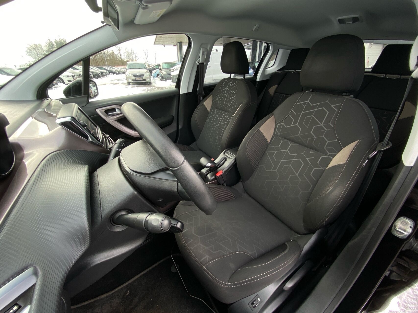 Billede af Peugeot 2008 1,2 VTi Active 82HK