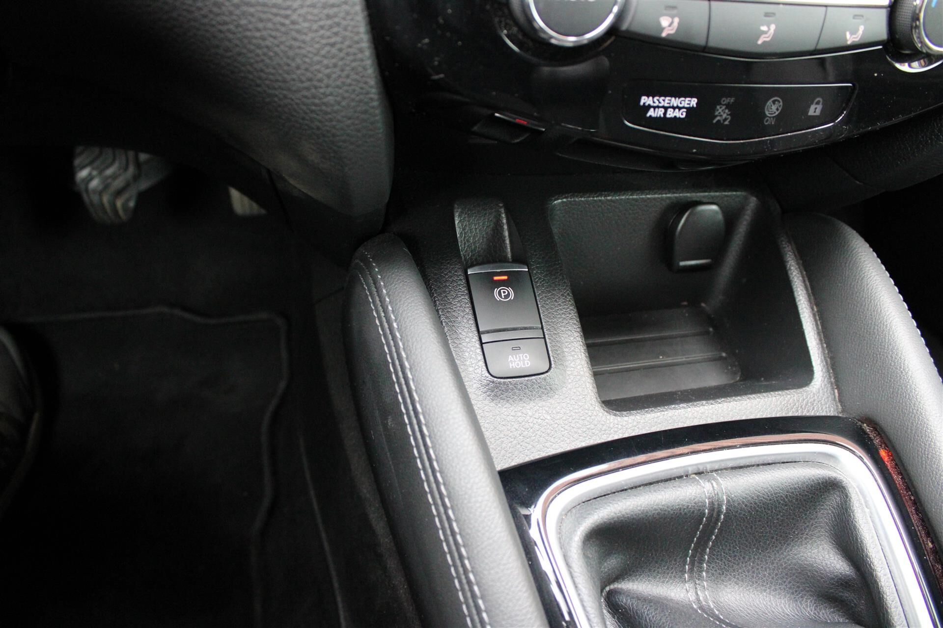 Billede af Nissan Qashqai 1,2 Dig-T N-Connecta 115HK 5d 6g