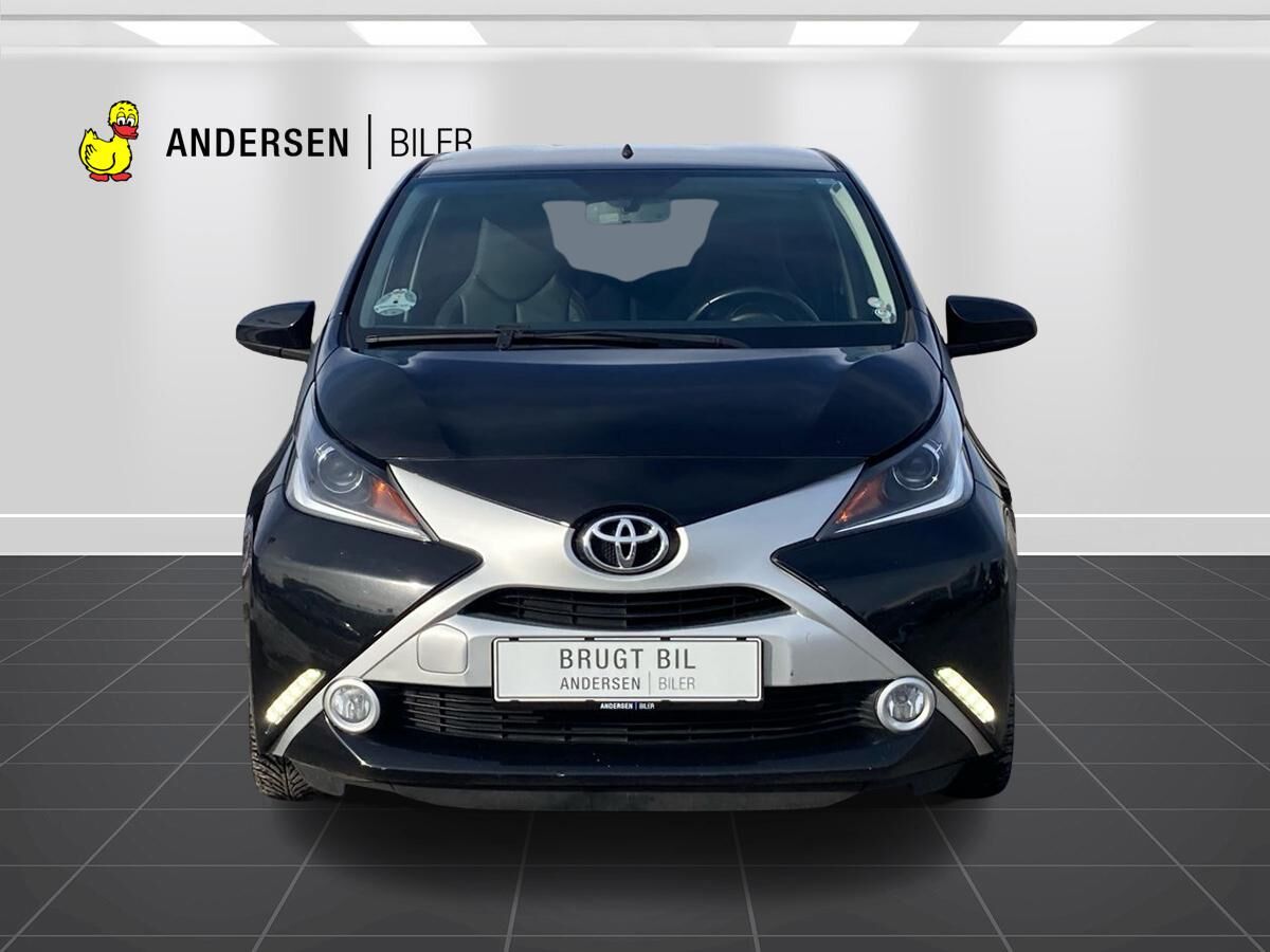 Billede af Toyota Aygo 1,0 VVT-I X-Black II 69HK 5d