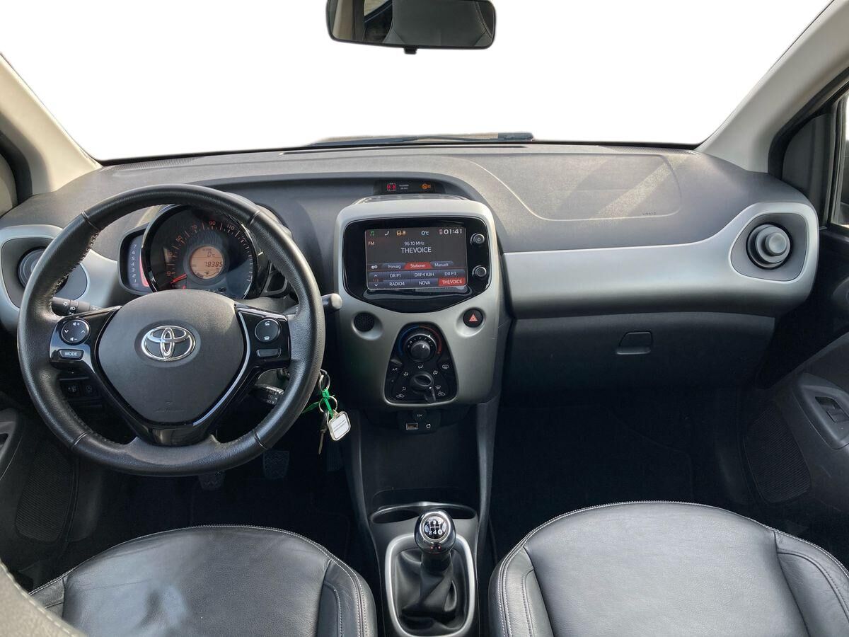 Billede af Toyota Aygo 1,0 VVT-I X-Black II 69HK 5d