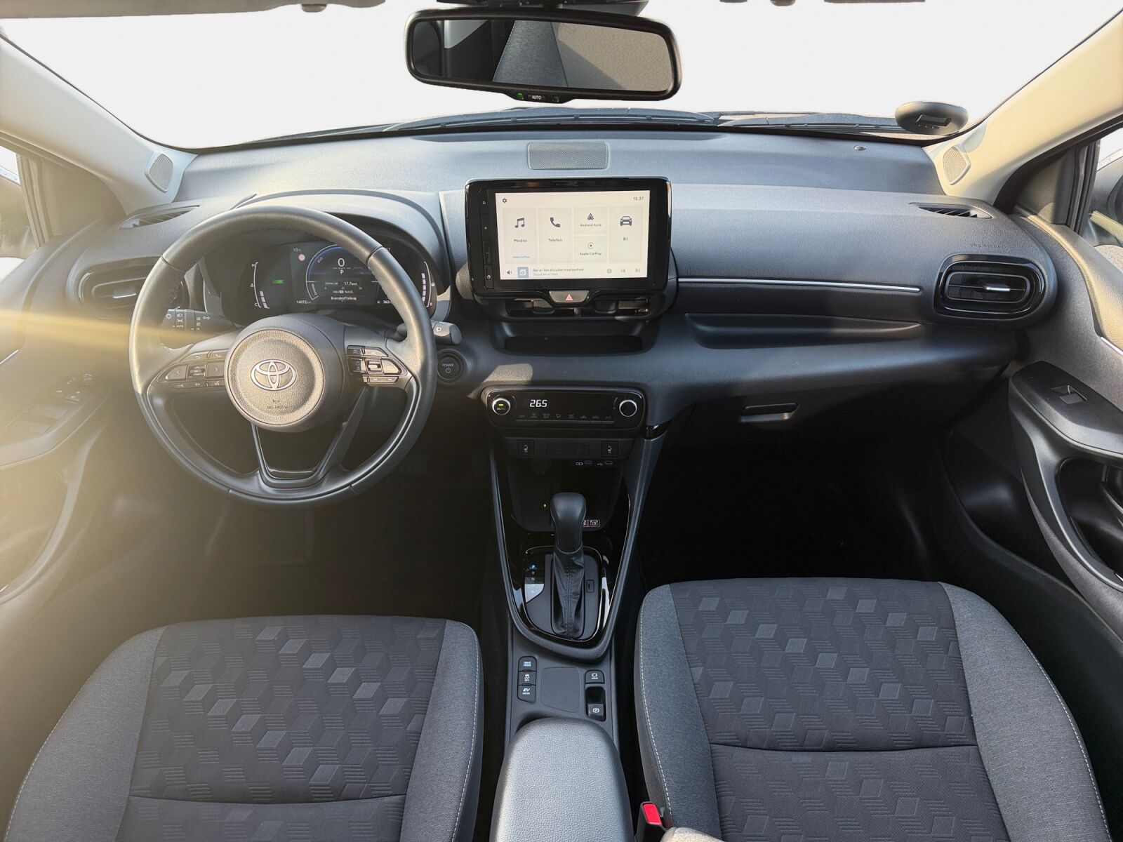 Billede af Toyota Yaris 1,5 Hybrid Style Technology 116HK 5d Trinl. Gear