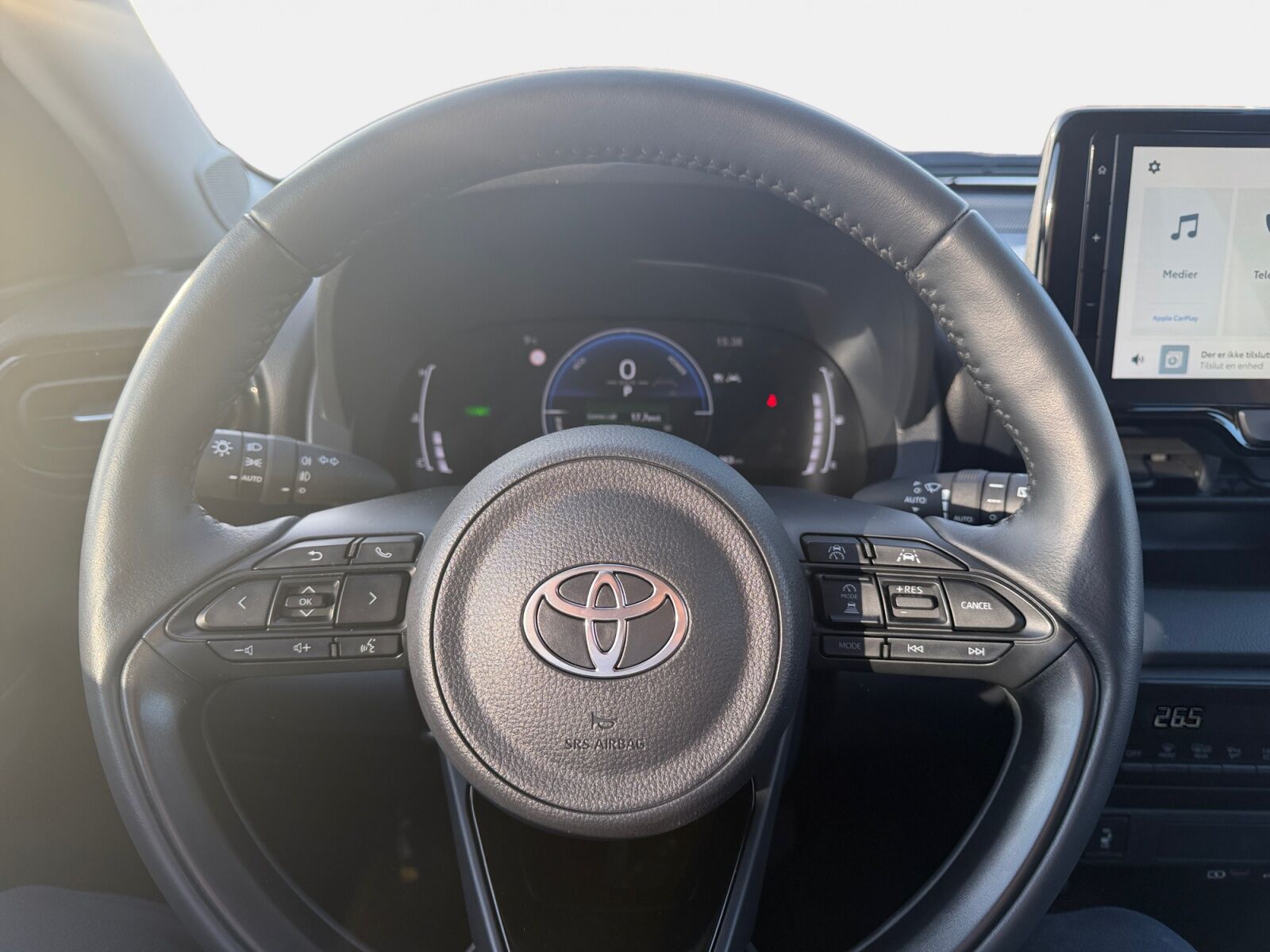 Billede af Toyota Yaris 1,5 Hybrid Style Technology 116HK 5d Trinl. Gear