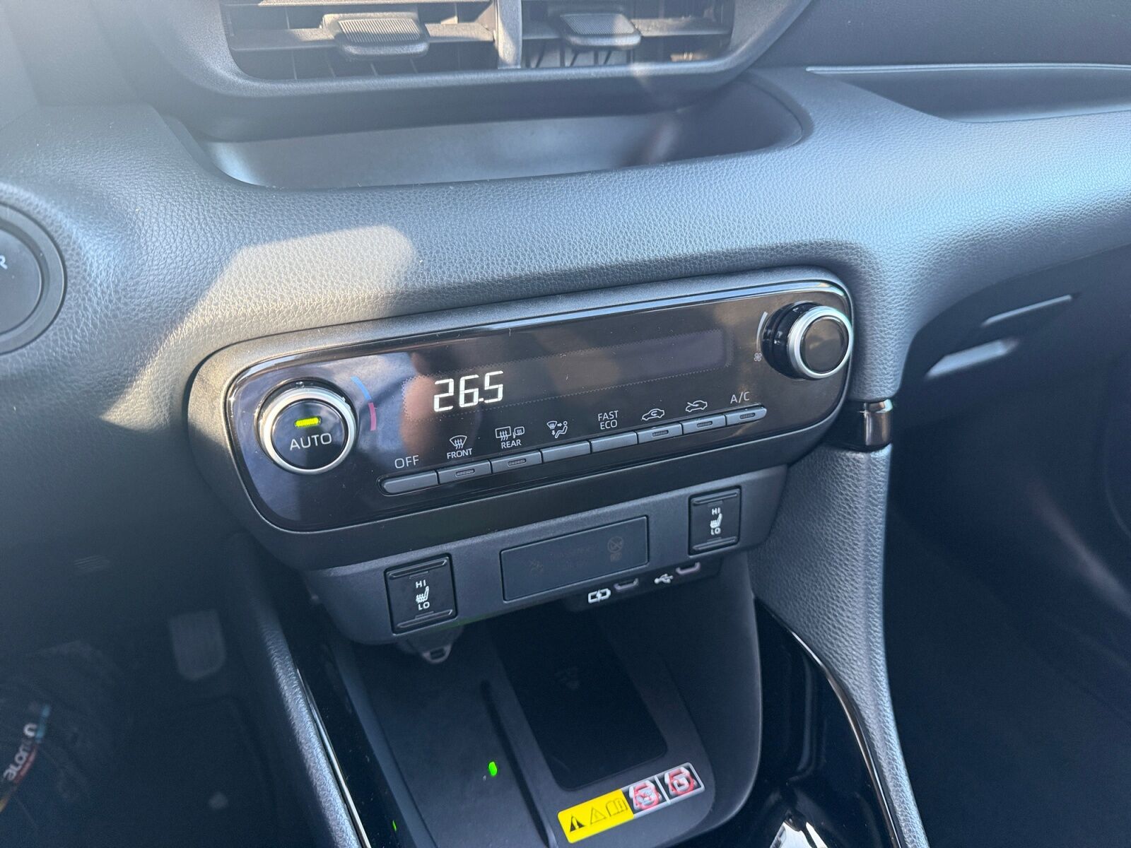 Billede af Toyota Yaris 1,5 Hybrid Style Technology 116HK 5d Trinl. Gear