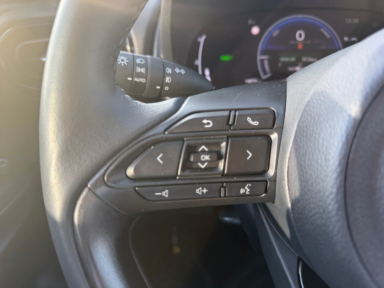 Billede af Toyota Yaris 1,5 Hybrid Style Technology 116HK 5d Trinl. Gear