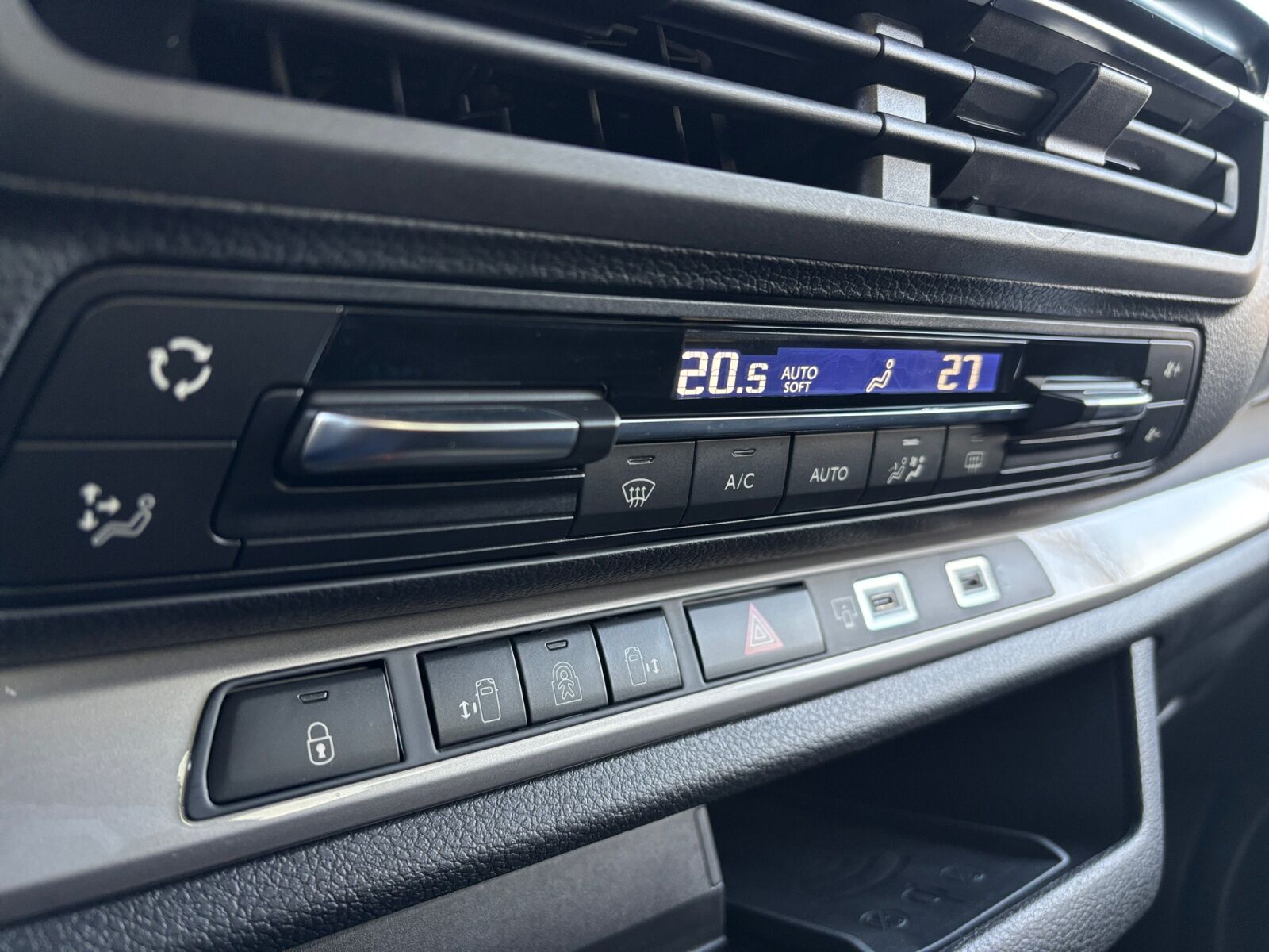 Billede af Toyota Proace Verso Electric Long EL Shuttle To skydedøre 136HK Aut.