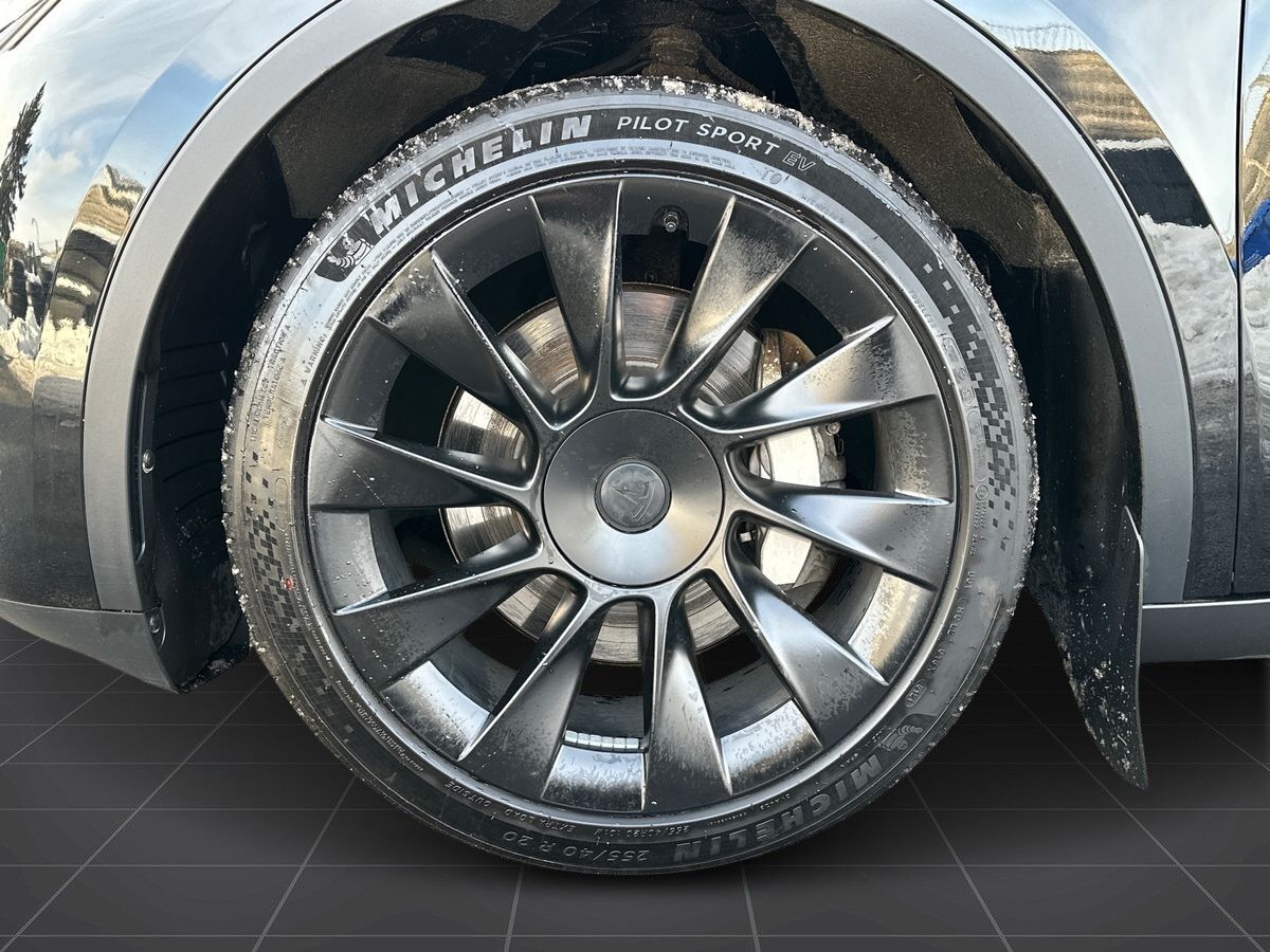 Billede af Tesla Model Y EL Long Range AWD 514HK 5d Aut.