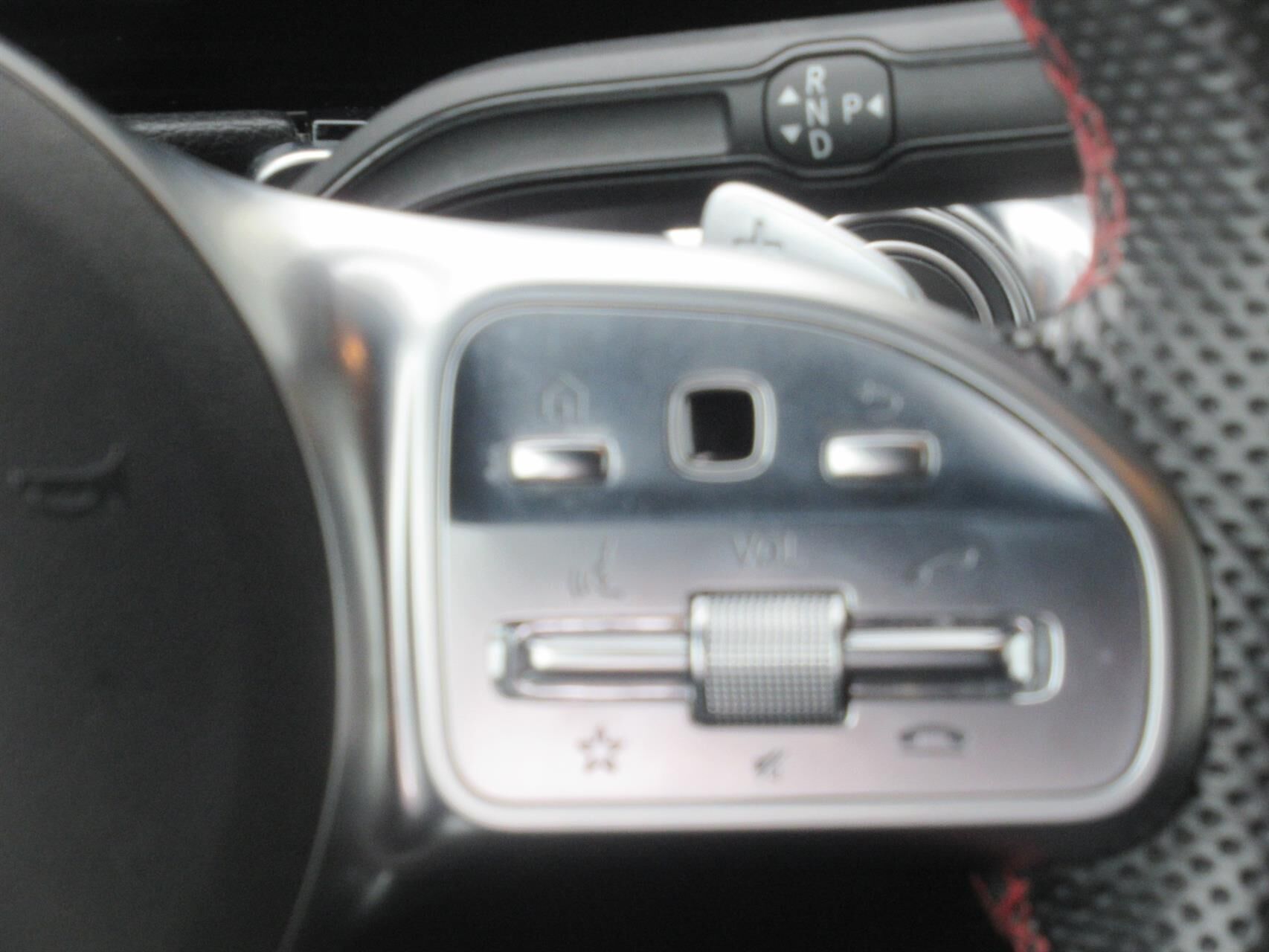 Billede af Mercedes-Benz GLB200 d 2,0 CDI AMG Line 8G-DCT 150HK 5d 8g Aut.