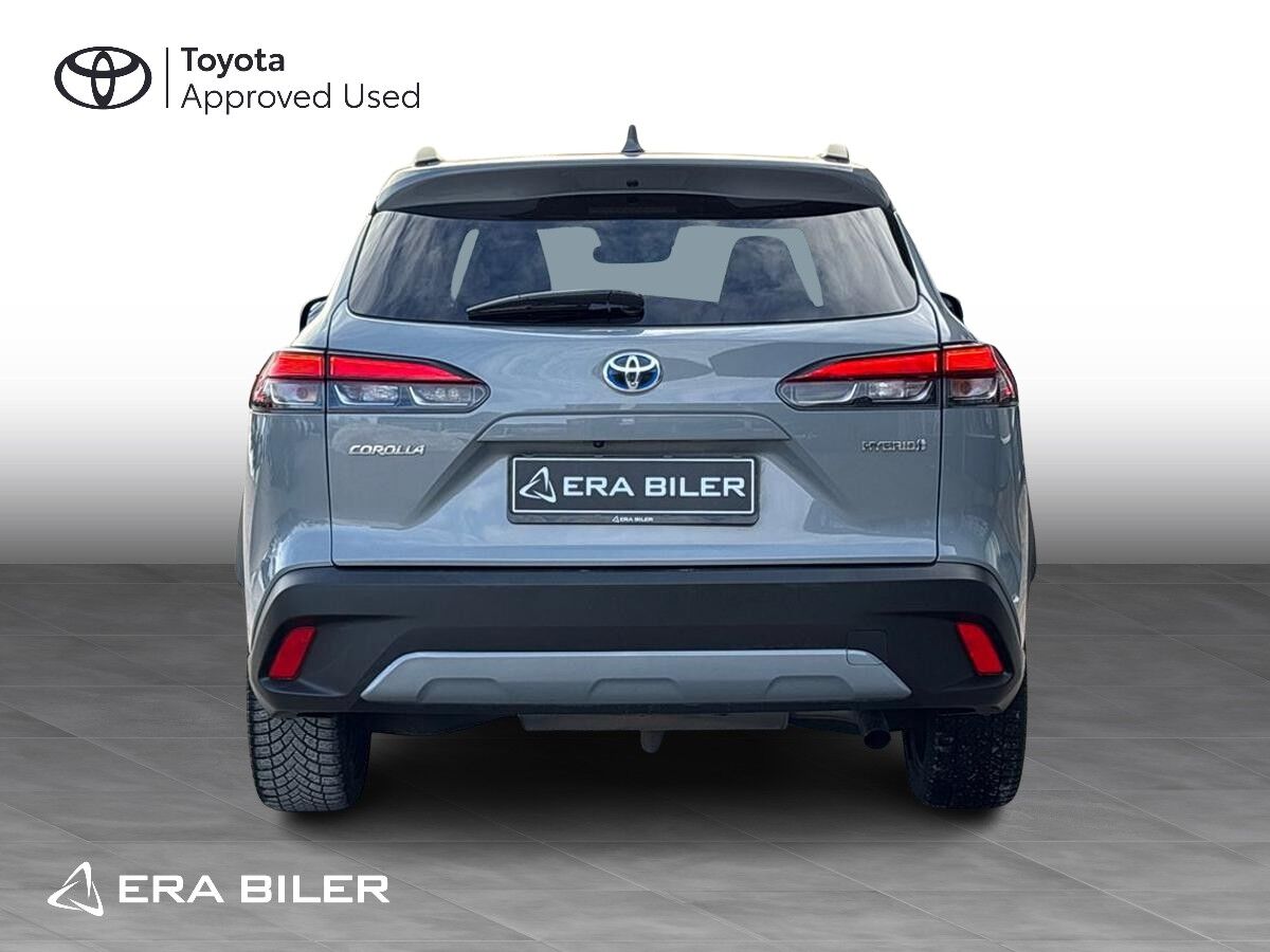 Billede af Toyota Corolla Cross 2,0 Hybrid Style E-CVT 197HK 5d Aut.