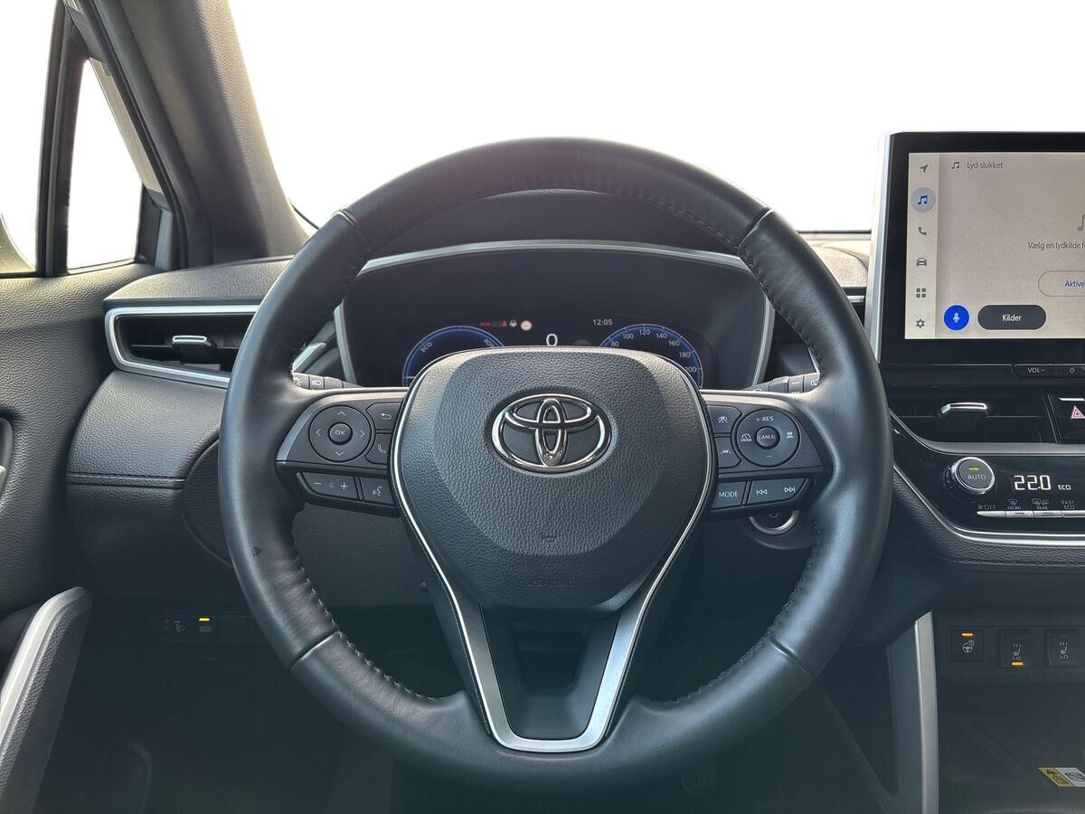 Billede af Toyota Corolla Cross 2,0 Hybrid Style E-CVT 197HK 5d Aut.