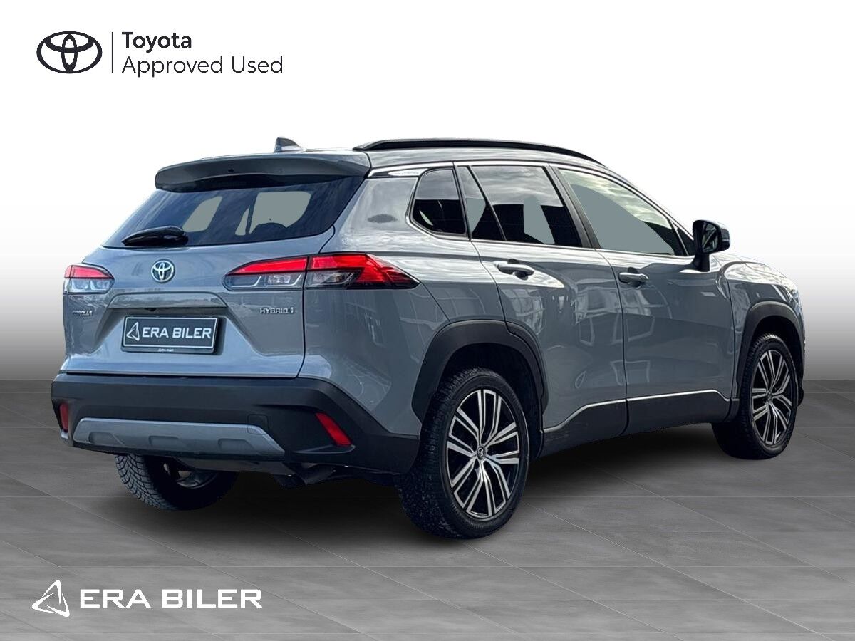 Billede af Toyota Corolla Cross 2,0 Hybrid Style E-CVT 197HK 5d Aut.