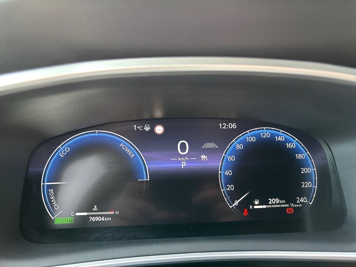 Billede af Toyota Corolla Cross 2,0 Hybrid Style E-CVT 197HK 5d Aut.