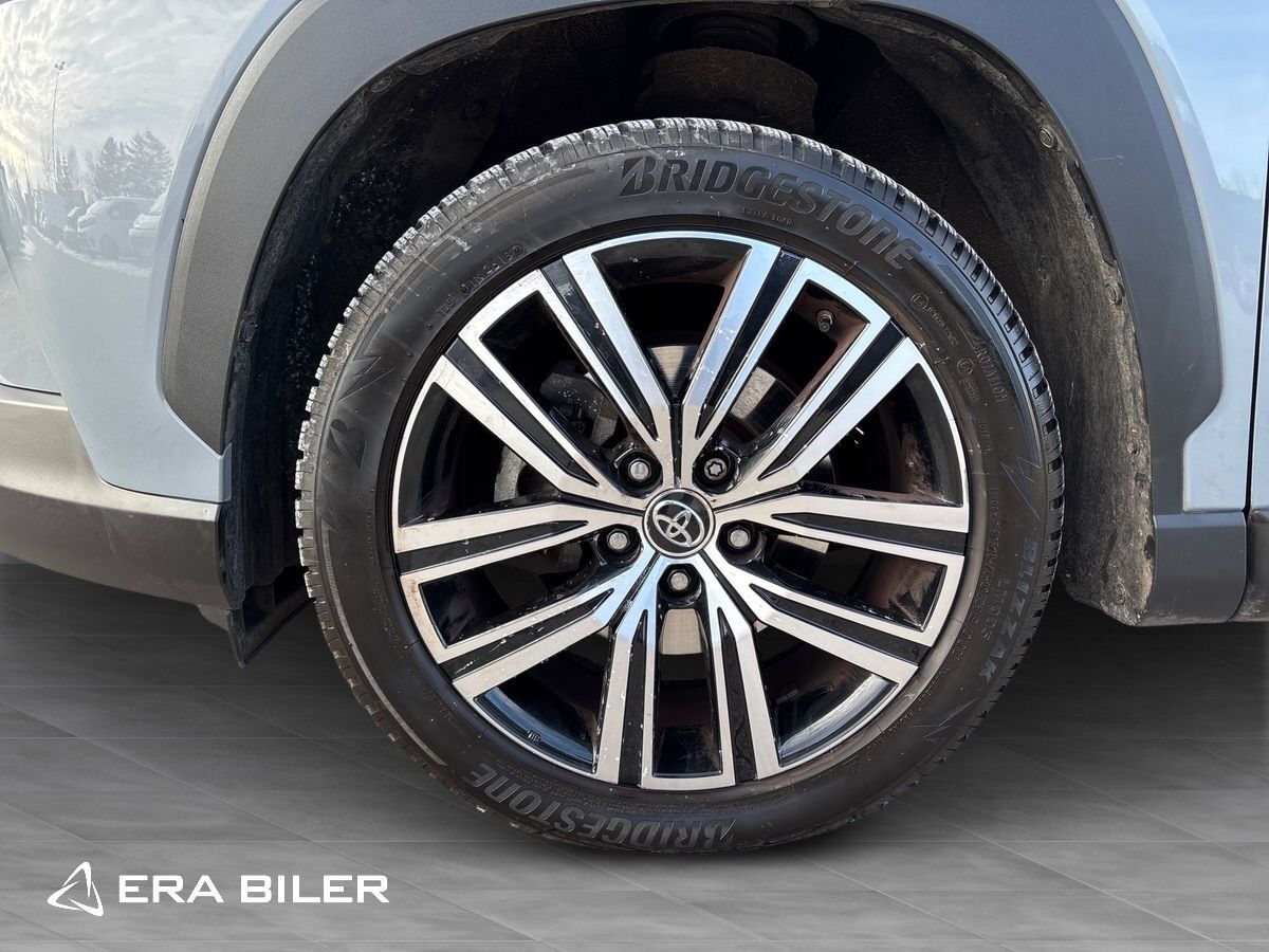 Billede af Toyota Corolla Cross 2,0 Hybrid Style E-CVT 197HK 5d Aut.