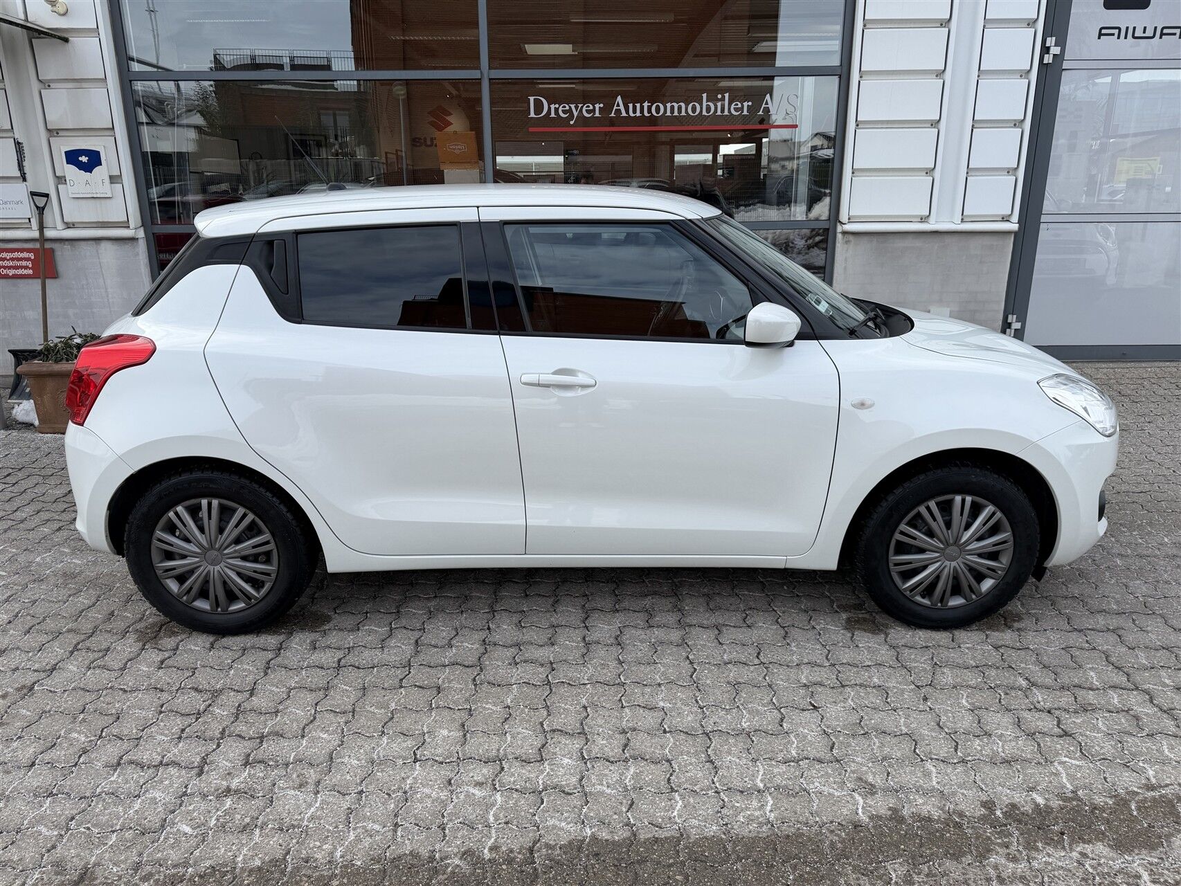 Billede af Suzuki Swift 1,2 Dualjet  Mild hybrid Action AEB mild-hybrid 90HK 5d