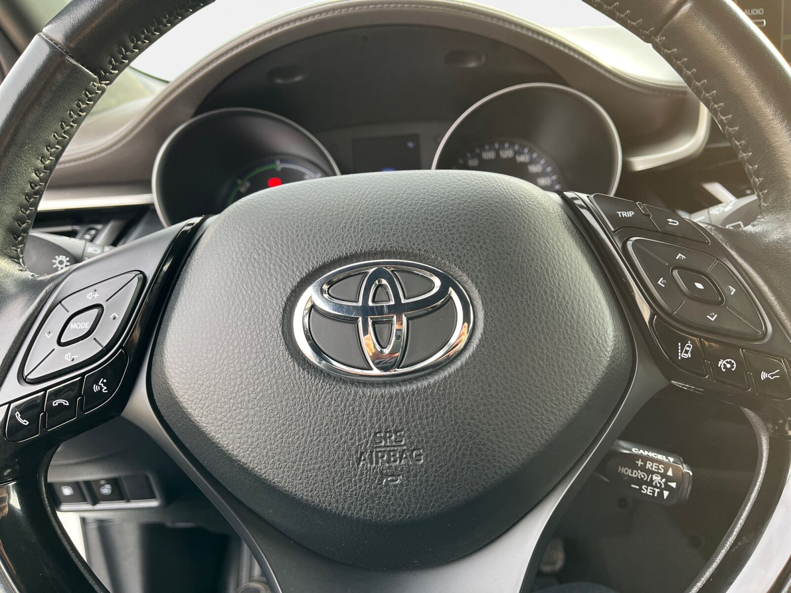 Billede af Toyota C-HR 2,0 Hybrid C-HIC Multidrive S 184HK 5d Aut.