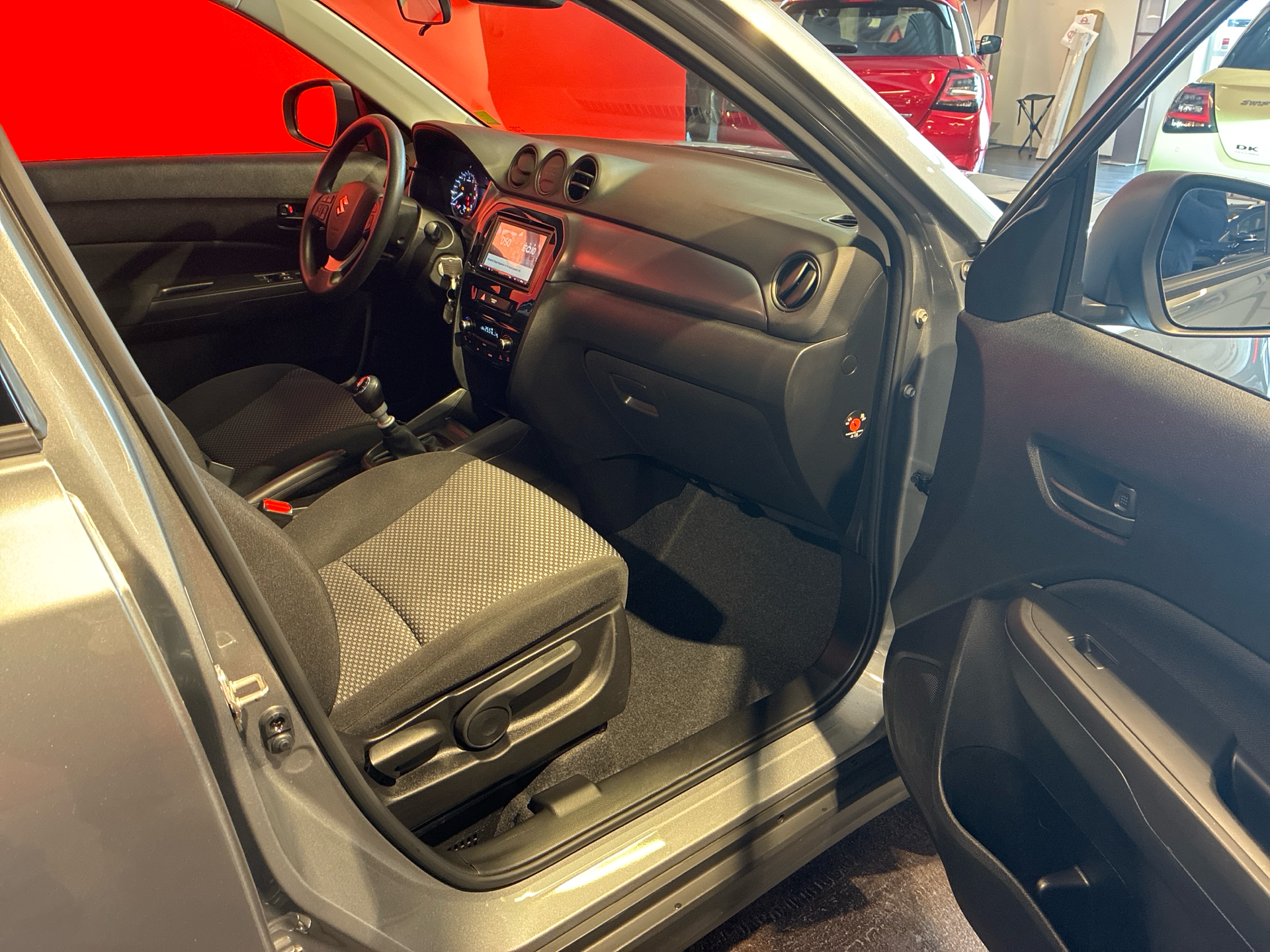 Billede af Suzuki Vitara 1,4 Boosterjet  Mild hybrid Touch 129HK 5d 6g