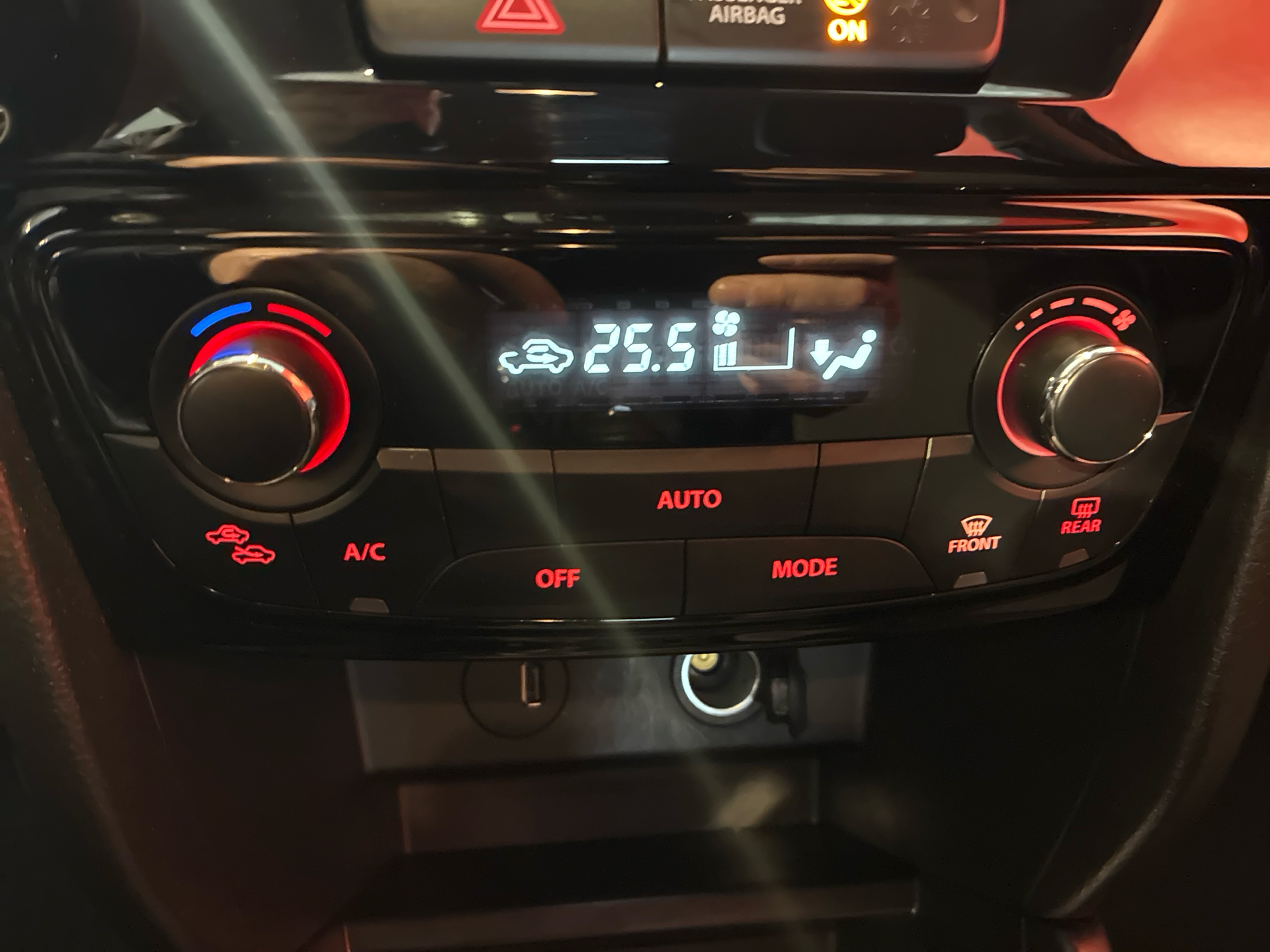 Billede af Suzuki Vitara 1,4 Boosterjet  Mild hybrid Touch 129HK 5d 6g