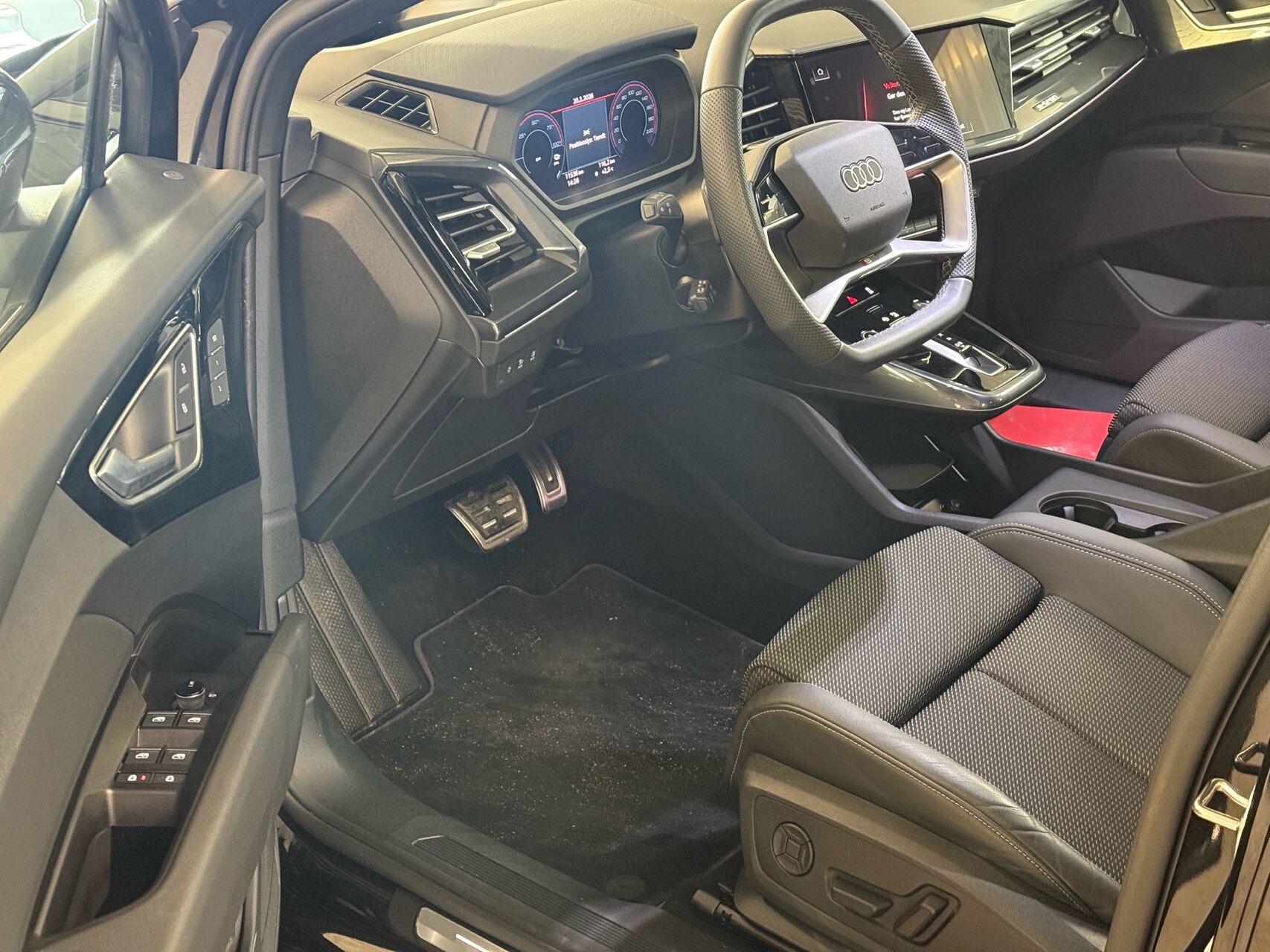 Billede af Audi Q4 45 E-tron Ultra 286HK 5d Aut.