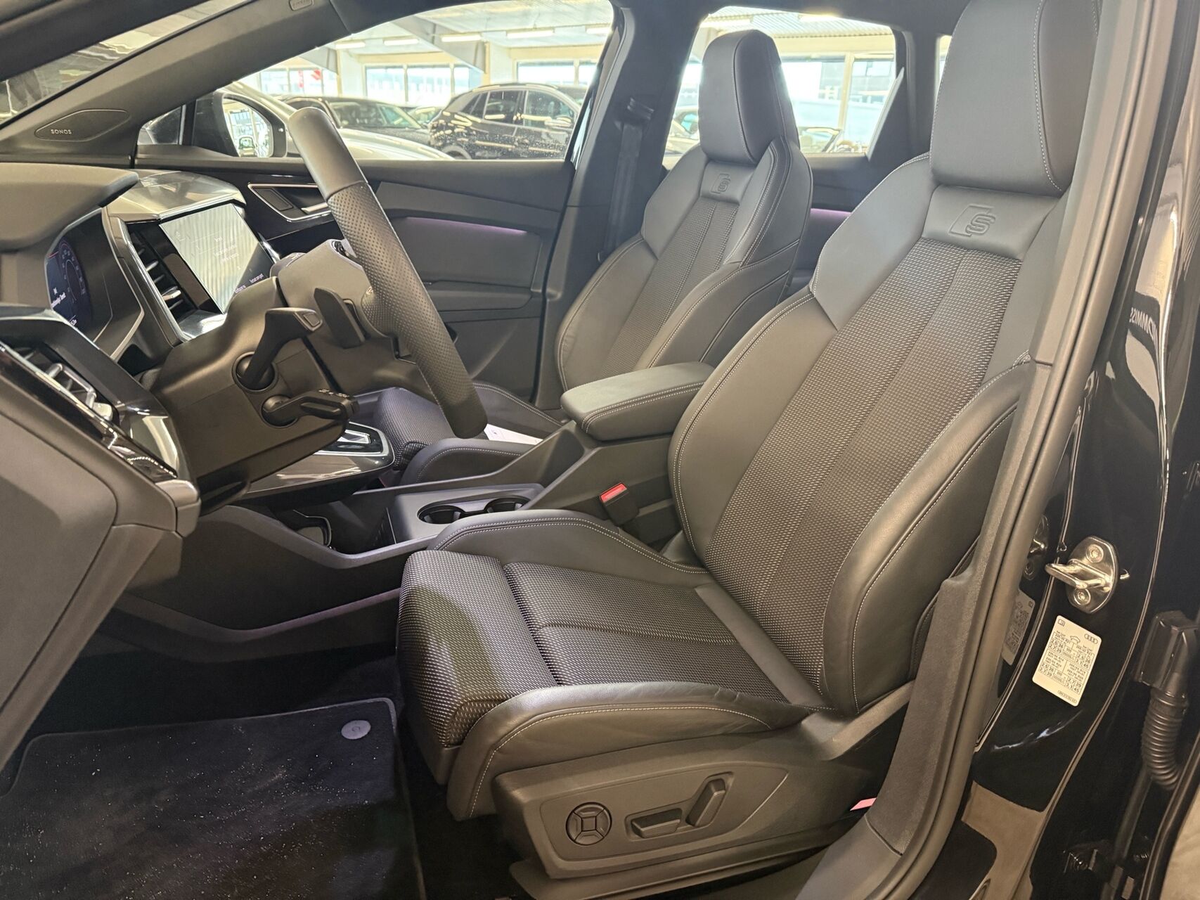 Billede af Audi Q4 45 E-tron Ultra 286HK 5d Aut.