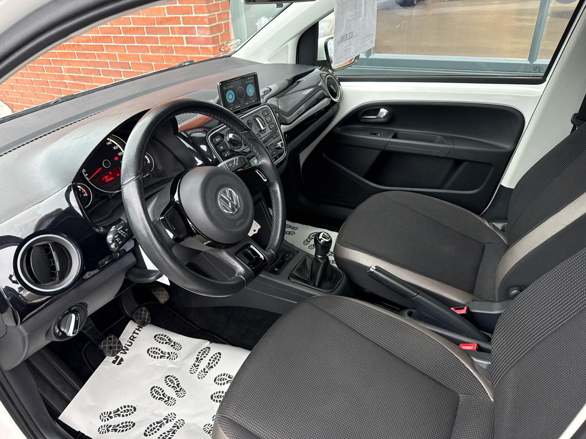 Billede af VW up 1,0 MPI BMT High 75HK 5d