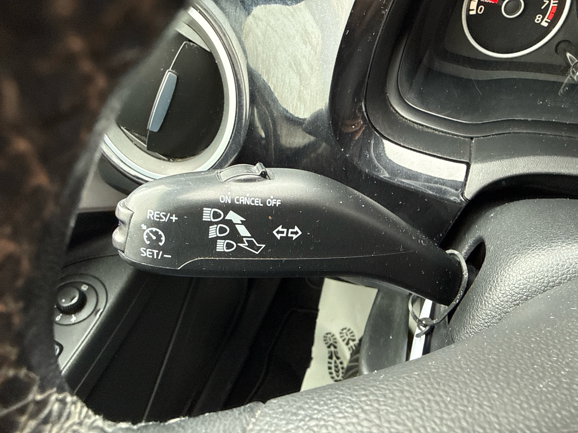 Billede af VW up 1,0 MPI BMT High 75HK 5d