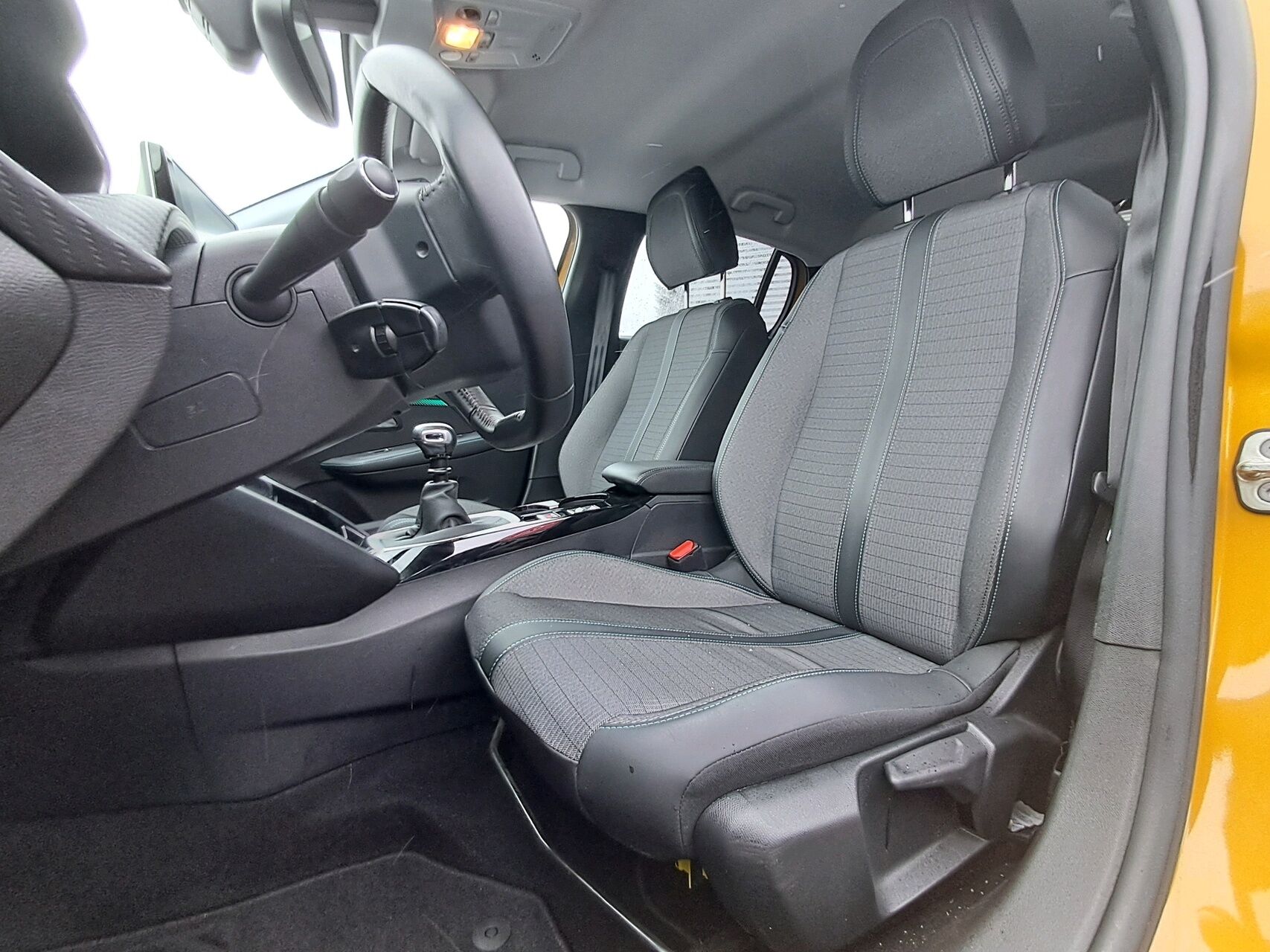 Billede af Peugeot 208 1,2 PureTech Evolution 100HK 5d