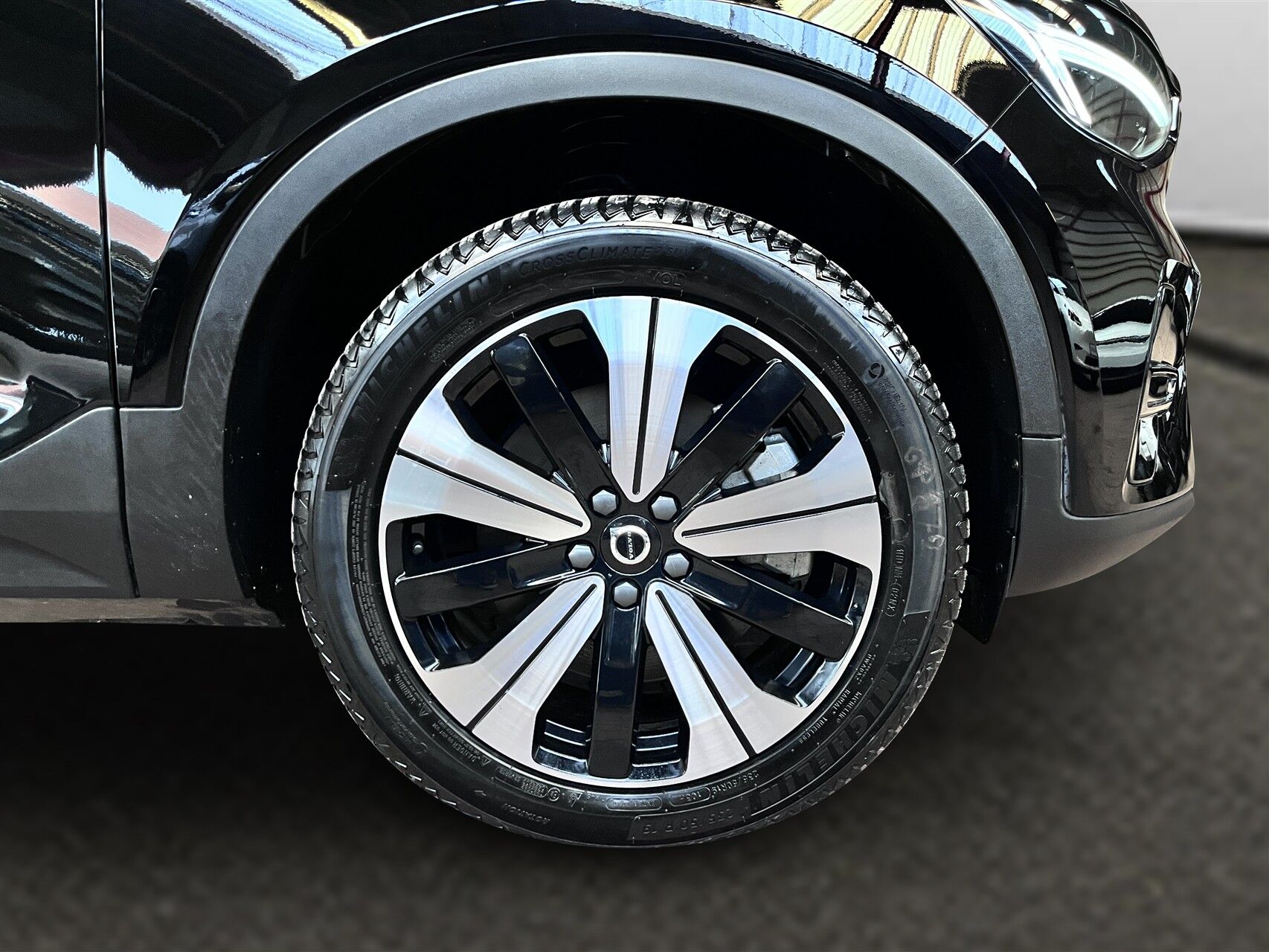 Billede af Volvo XC40 P6 Recharge Plus 231HK 5d Aut.