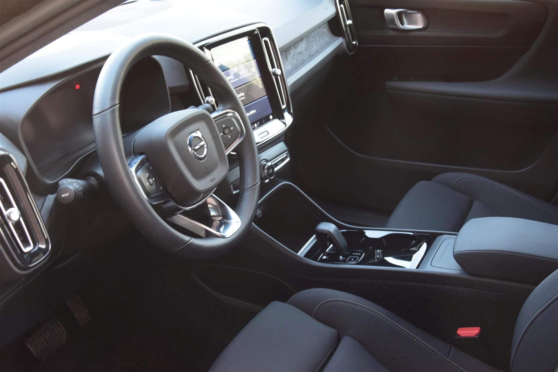 Billede af Volvo XC40 P6 Recharge Core 231HK 5d Aut.