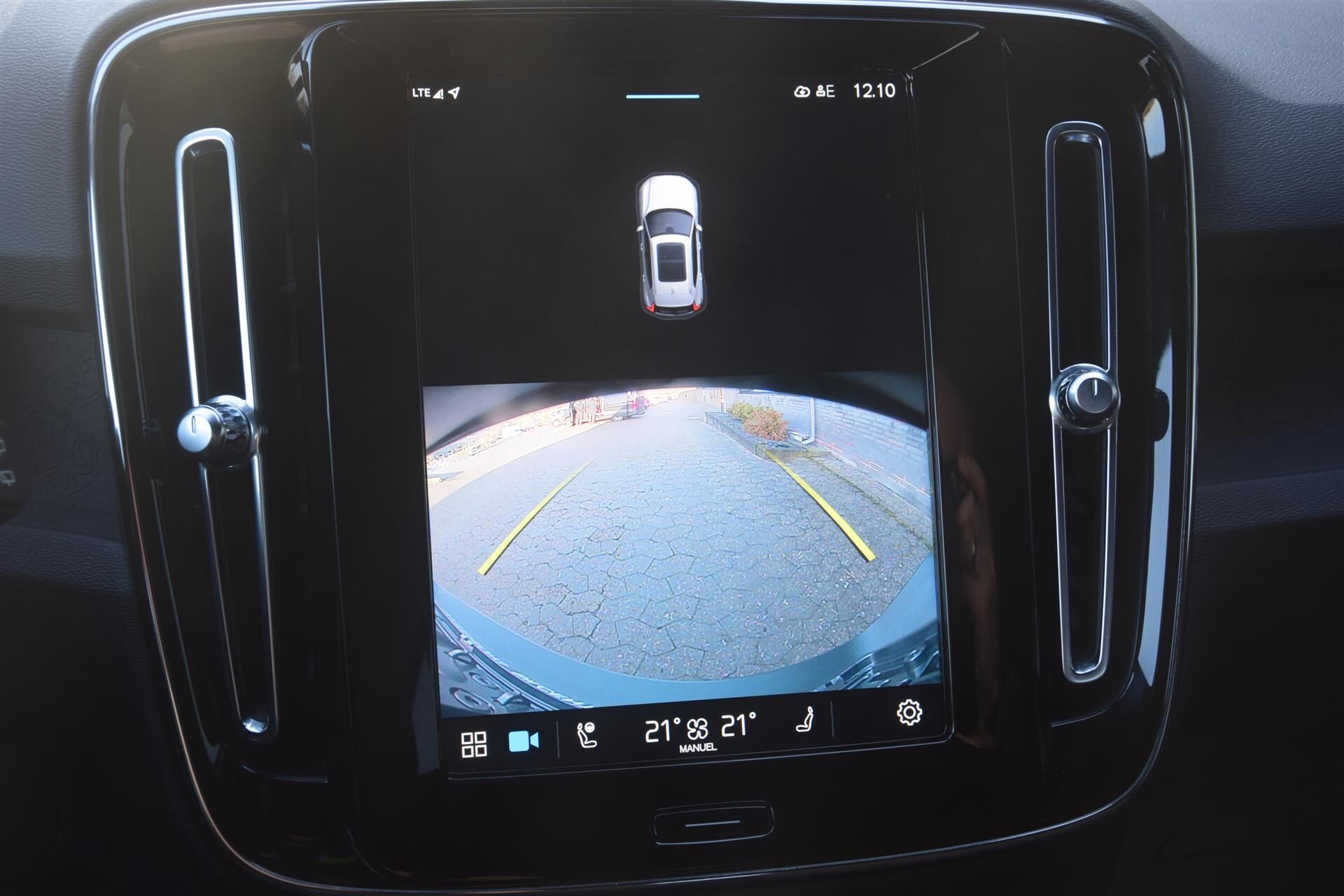 Billede af Volvo XC40 P6 Recharge Core 231HK 5d Aut.