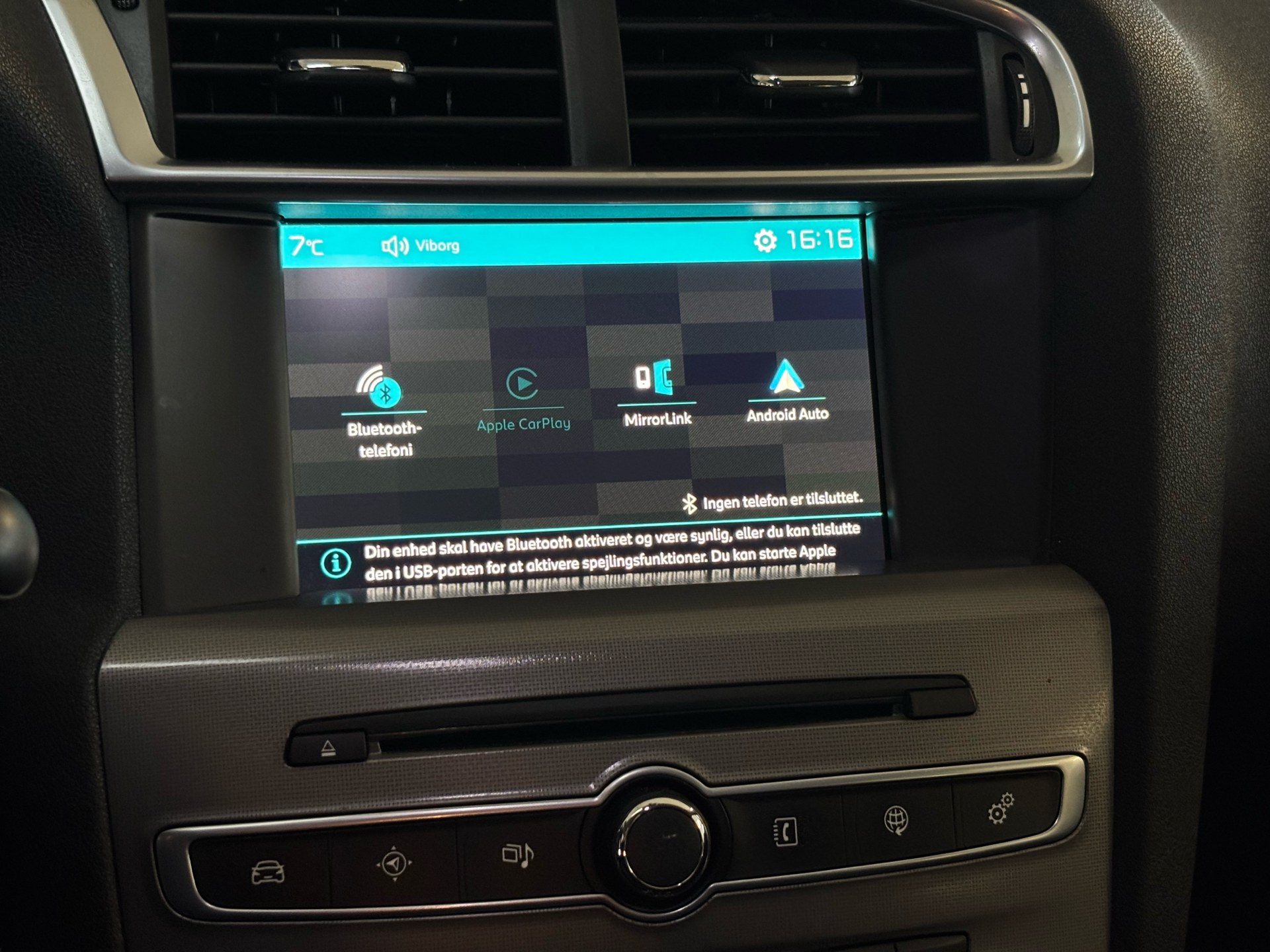 Billede af Citroën C4 1,6 Blue HDi Iconic EAT6 start/stop 120HK 5d 6g Aut.