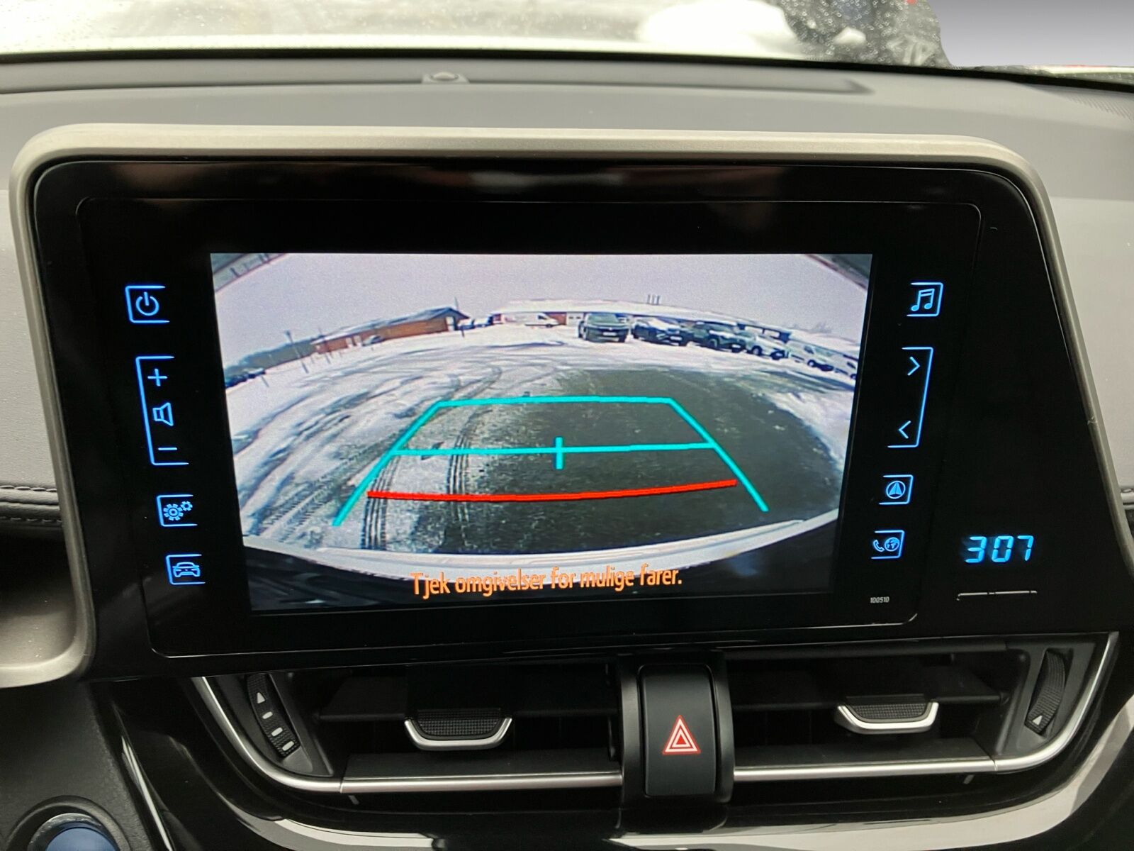 Billede af Toyota C-HR 1,8 Hybrid Premium Selected Bi-tone Multidrive S 122HK 5d Aut.