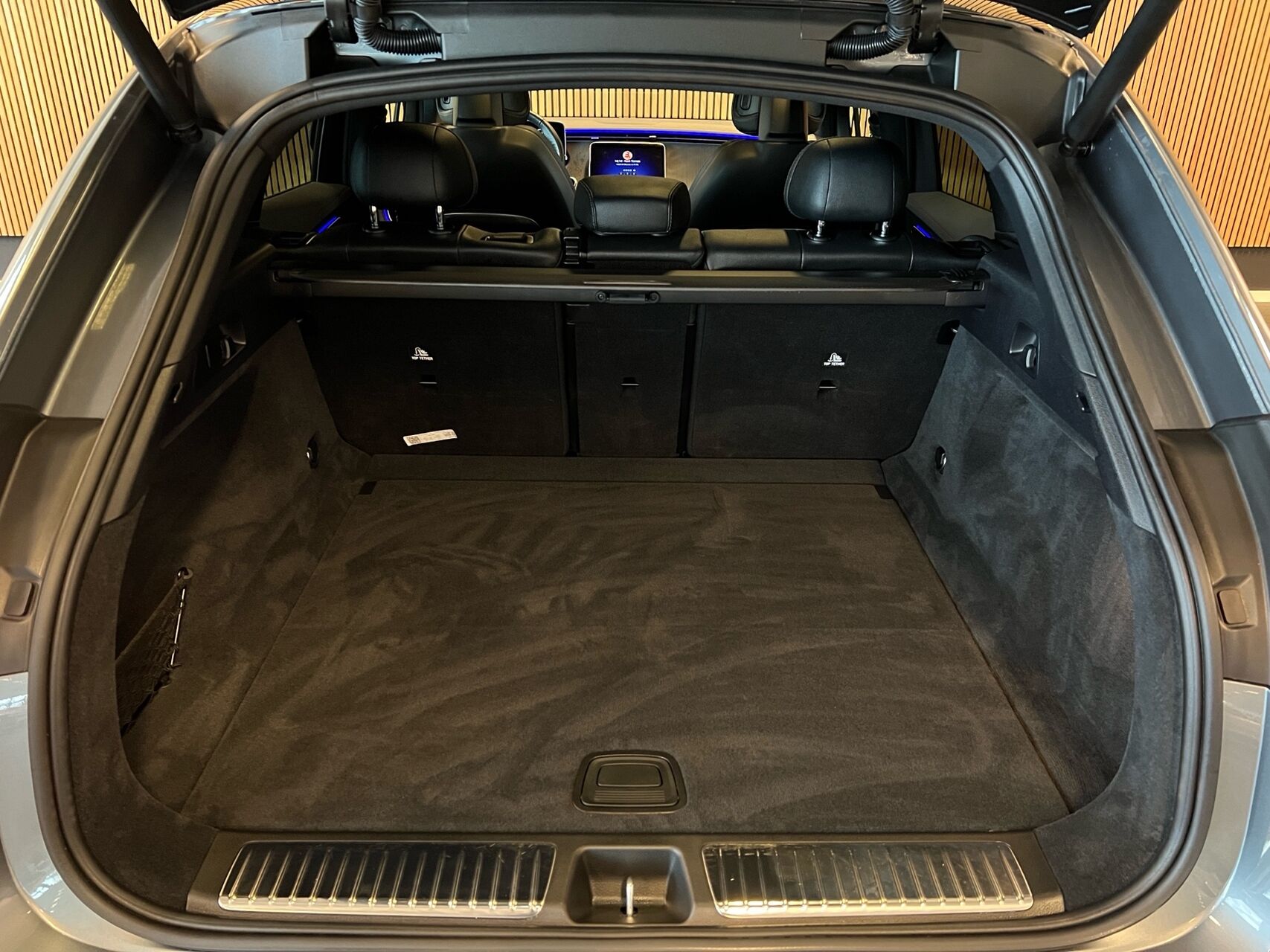 Billede af Mercedes-Benz EQE 350 EL AMG Premium Plus 4Matic 292HK 5d Aut.