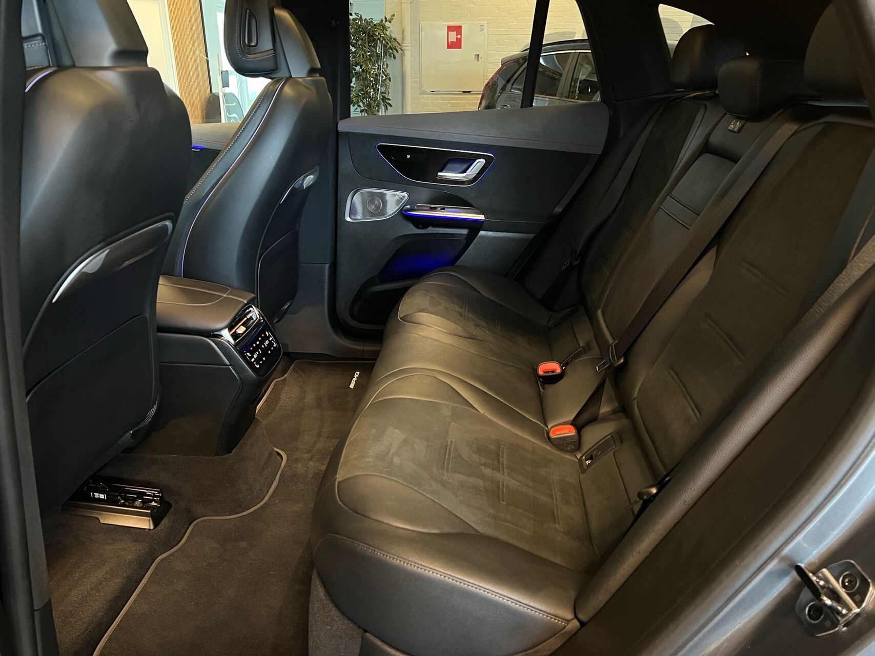 Billede af Mercedes-Benz EQE 350 EL AMG Premium Plus 4Matic 292HK 5d Aut.