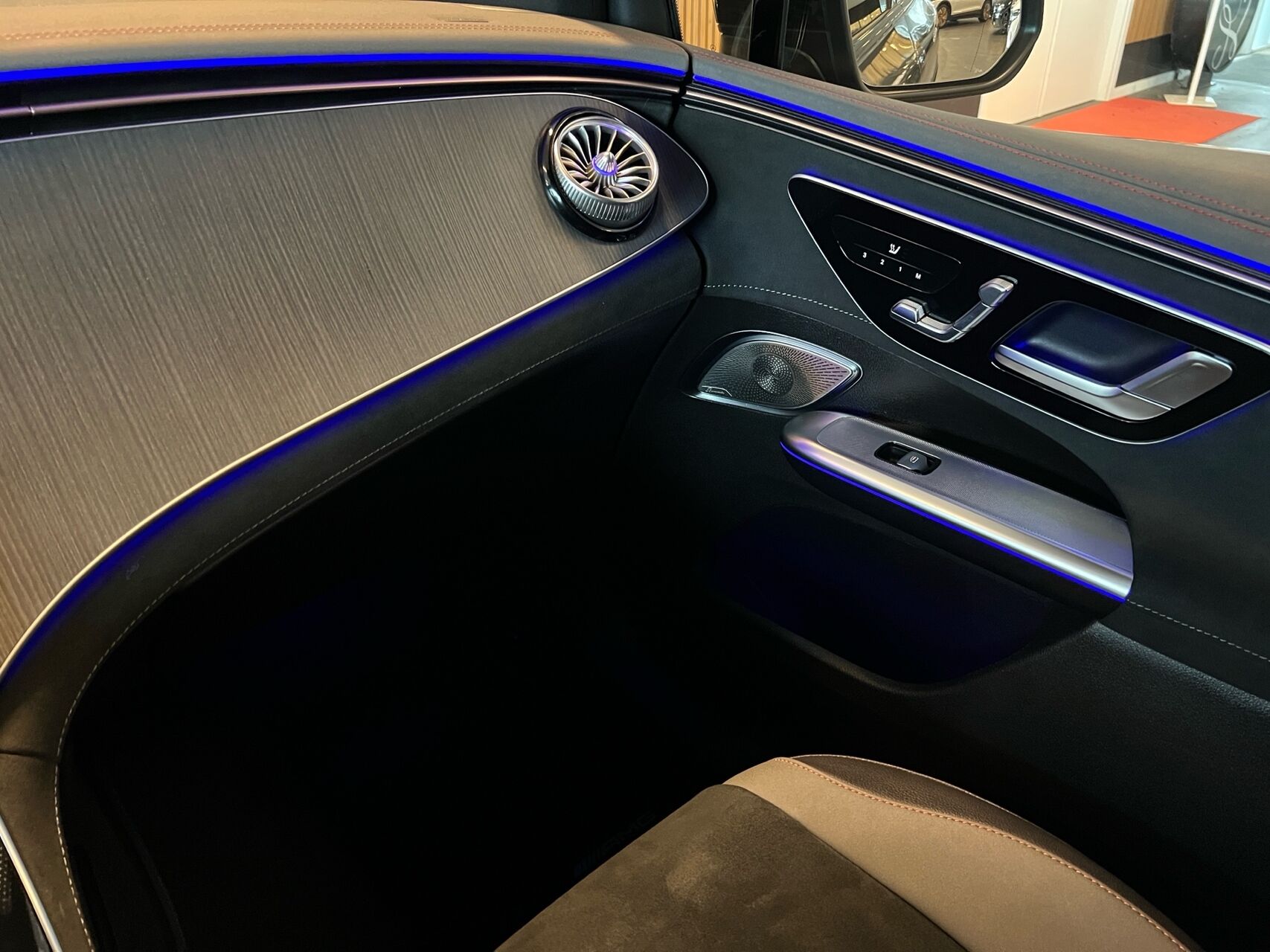 Billede af Mercedes-Benz EQE 350 EL AMG Premium Plus 4Matic 292HK 5d Aut.